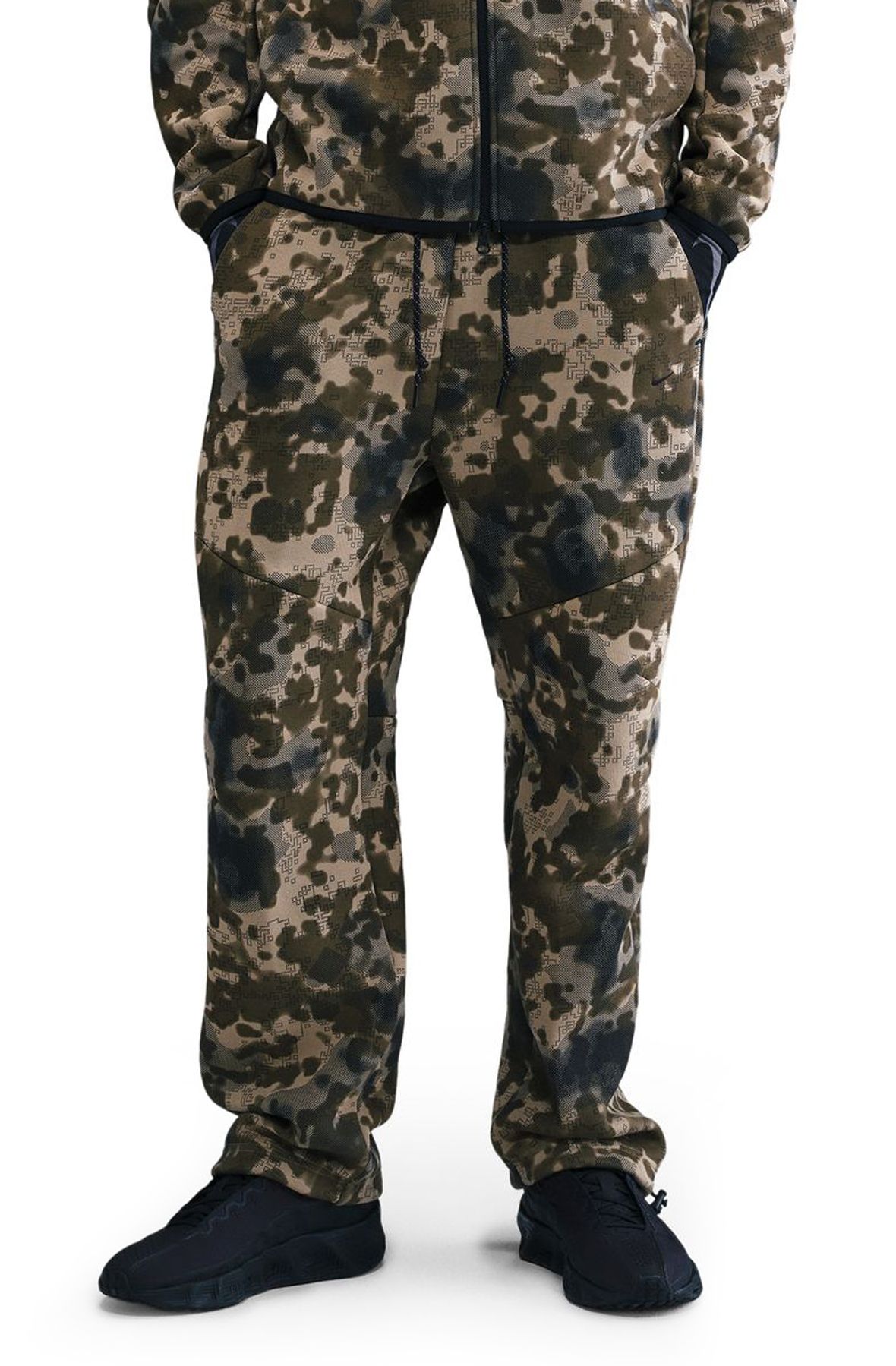 NIKE Tech Open-Hem Fleece Camo Pants II1324 276 - Shiekh