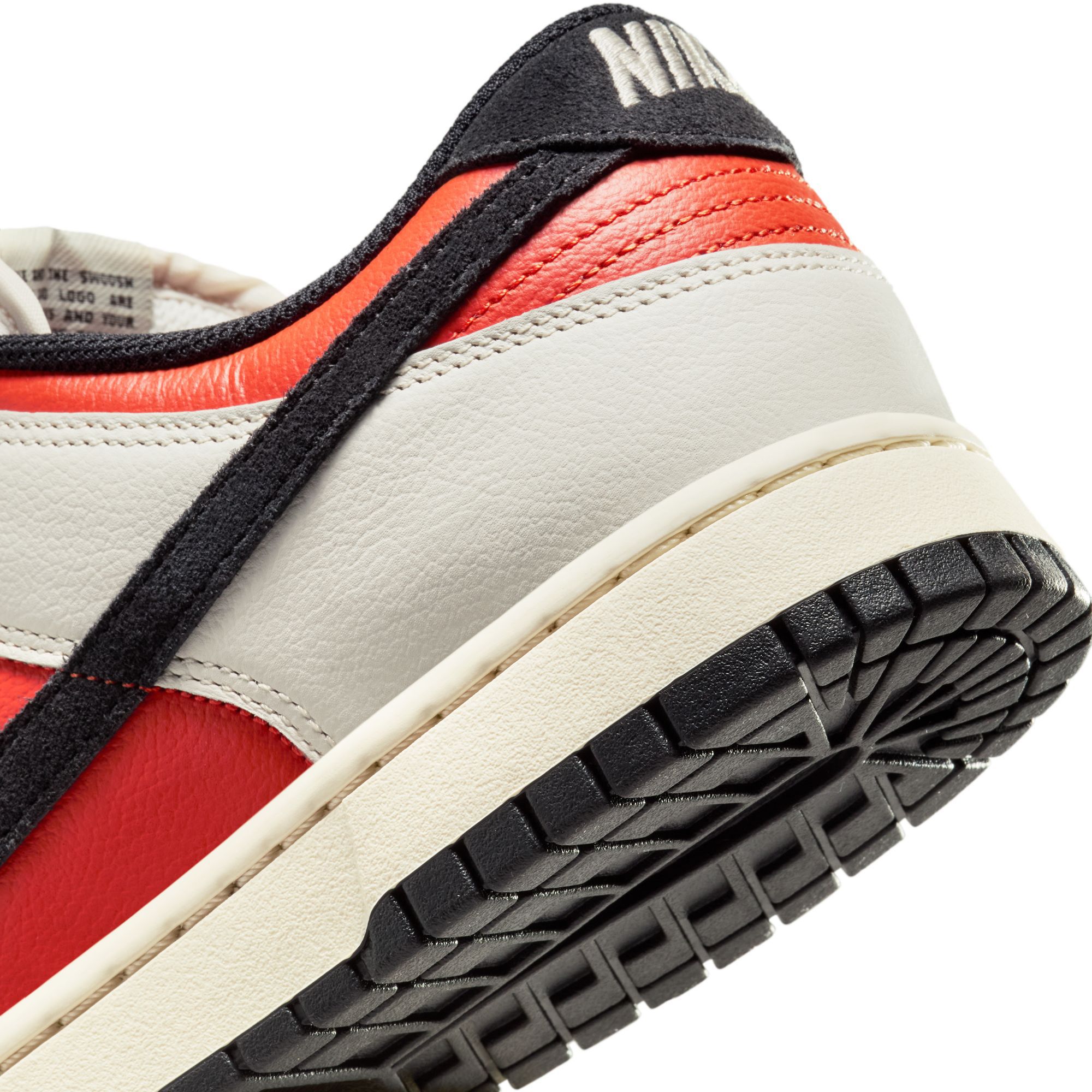 NIKE Dunk Low Retro HQ4988 030 - Shiekh