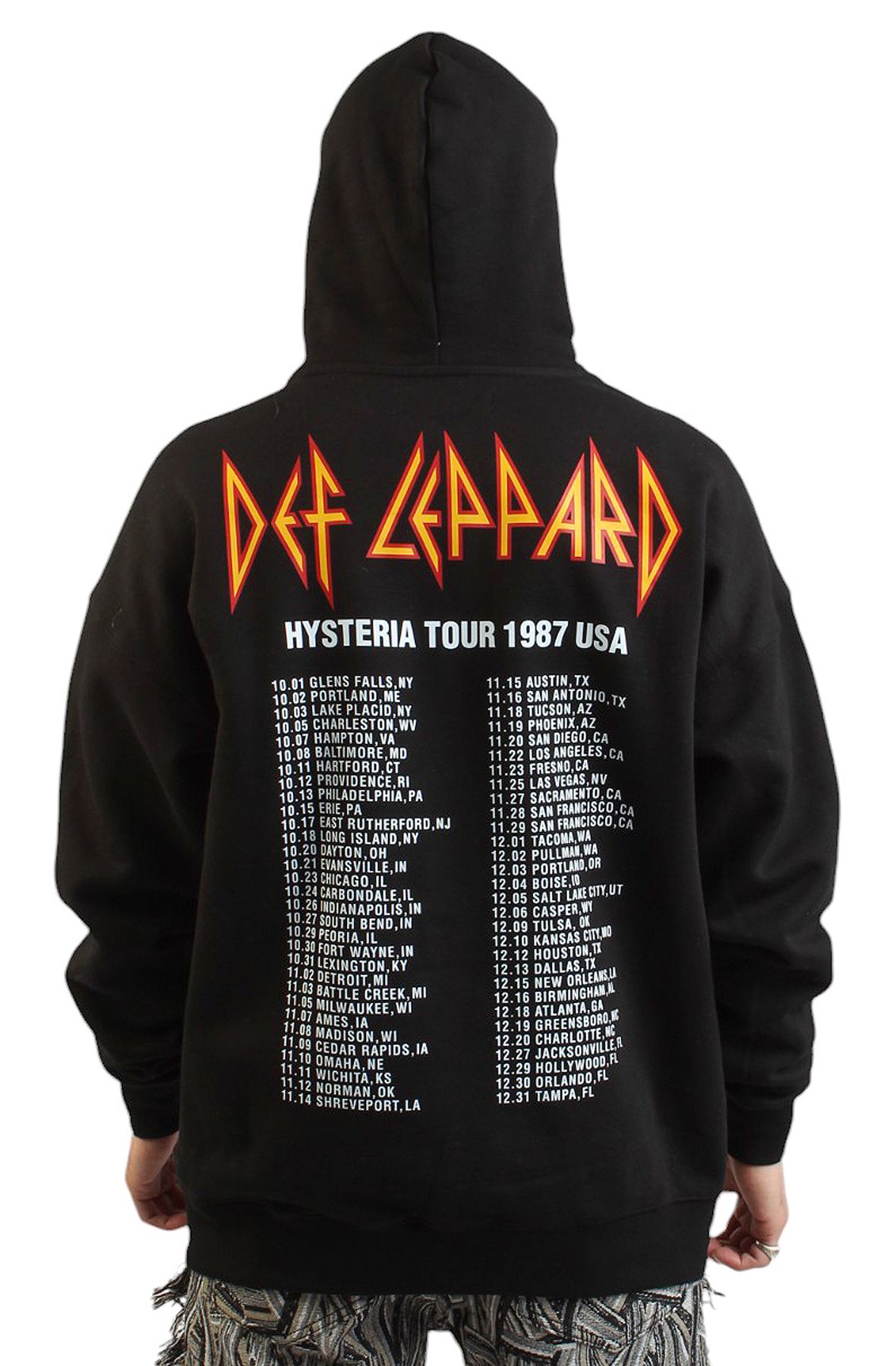 MAXIMA Euphoria Tour Pullover Hoodie D150017-BLK - Shiekh
