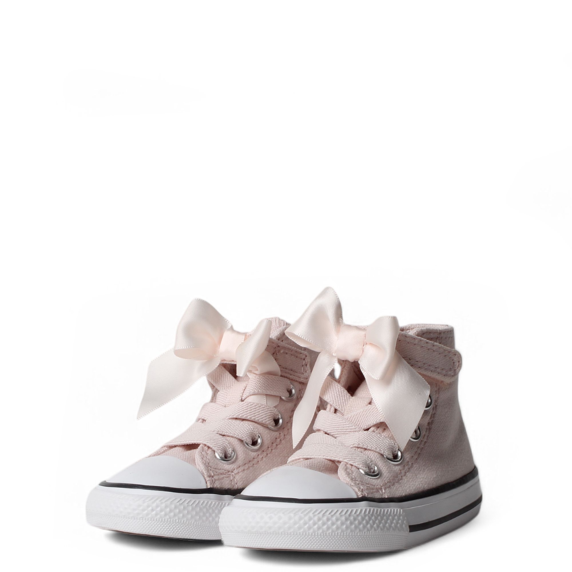 Converse with bows hotsell