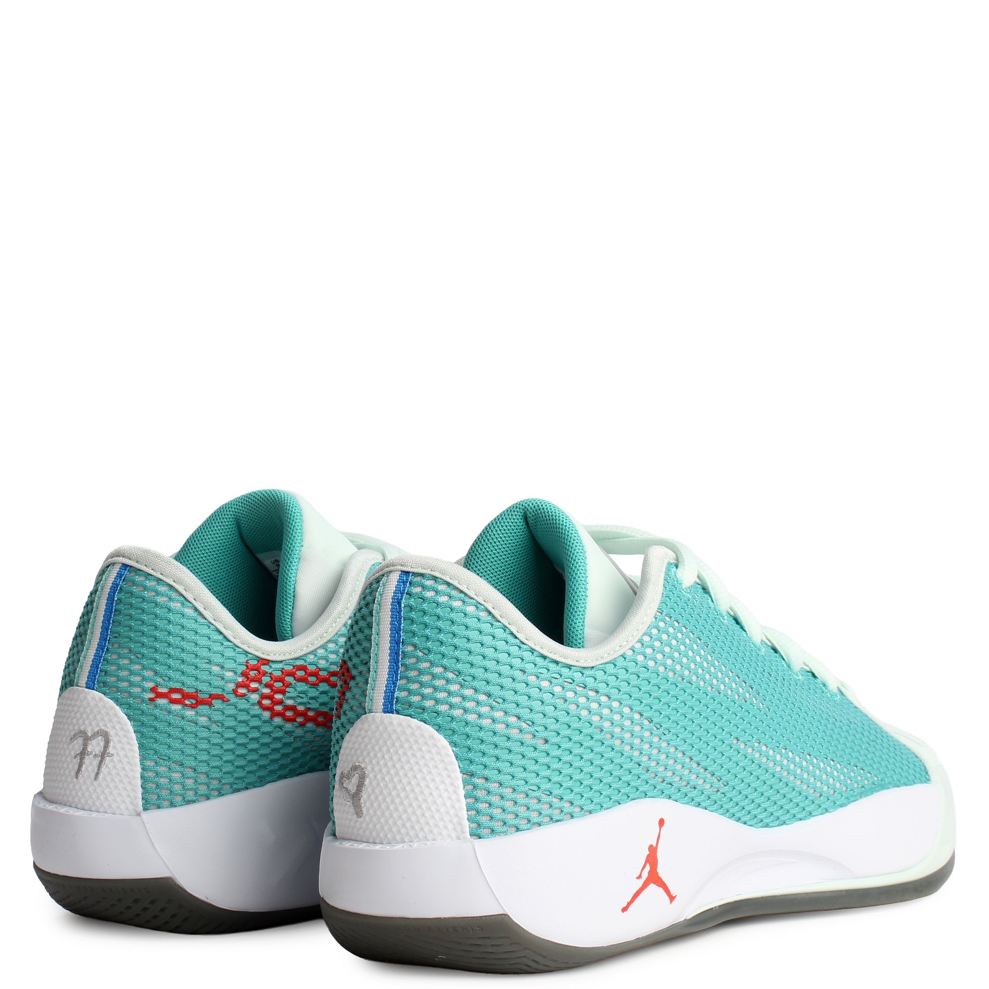 JORDAN Luka 77 
