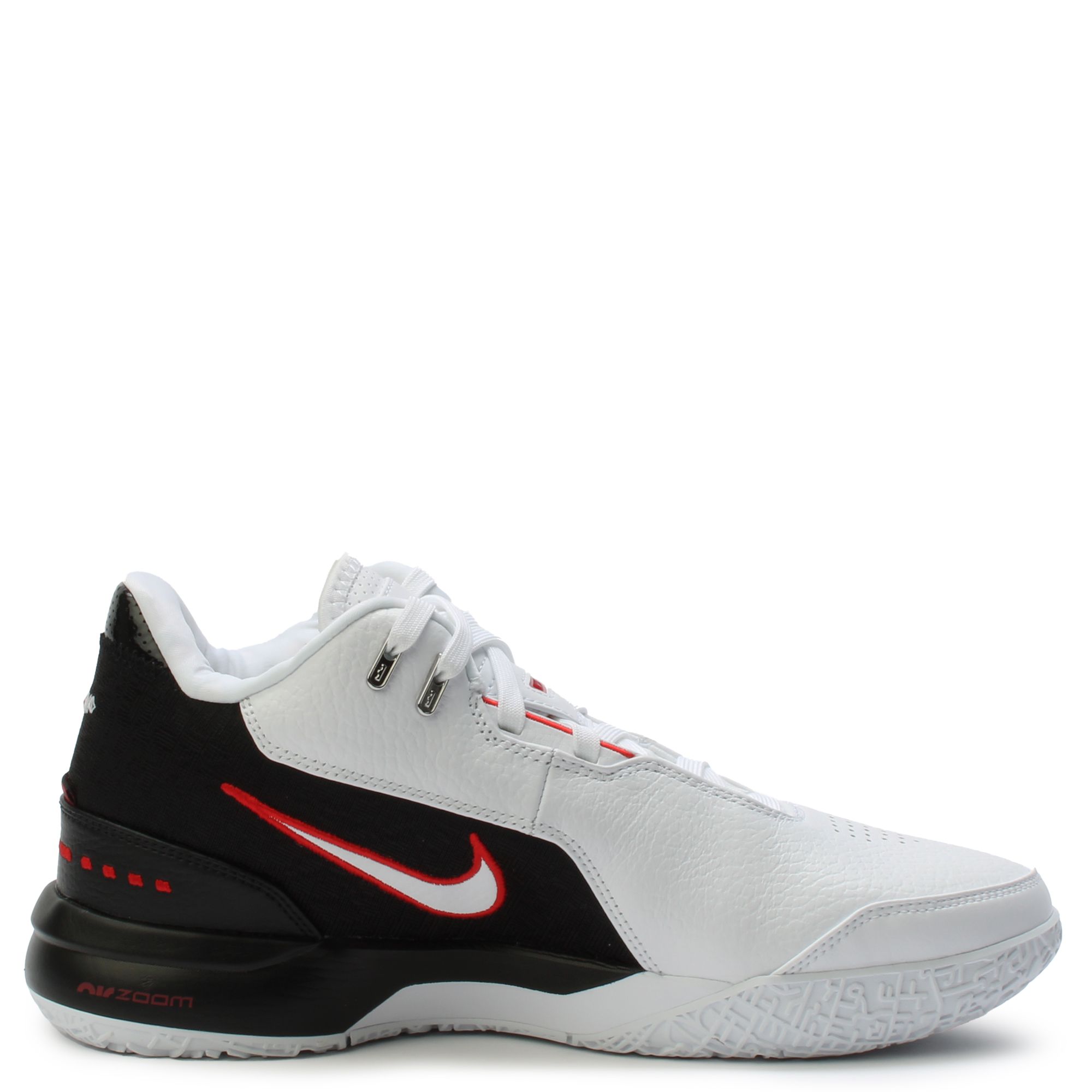 未使用NIKE LEBRON NXXT Gen ホワイト/ブラック/レッド Nike LeBron NXXT Gen AMPD M - White/University Red/Metallic