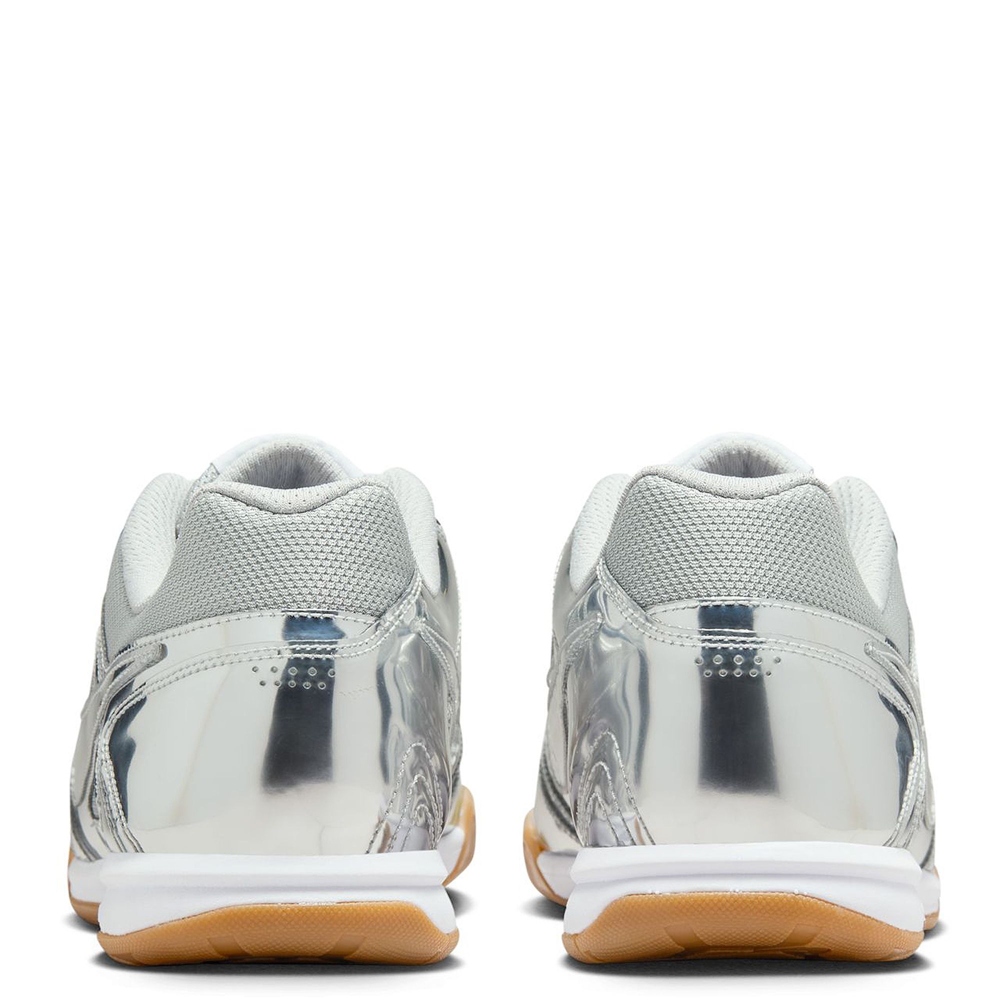 NIKE Gato LV8 IB3566 001 - Shiekh