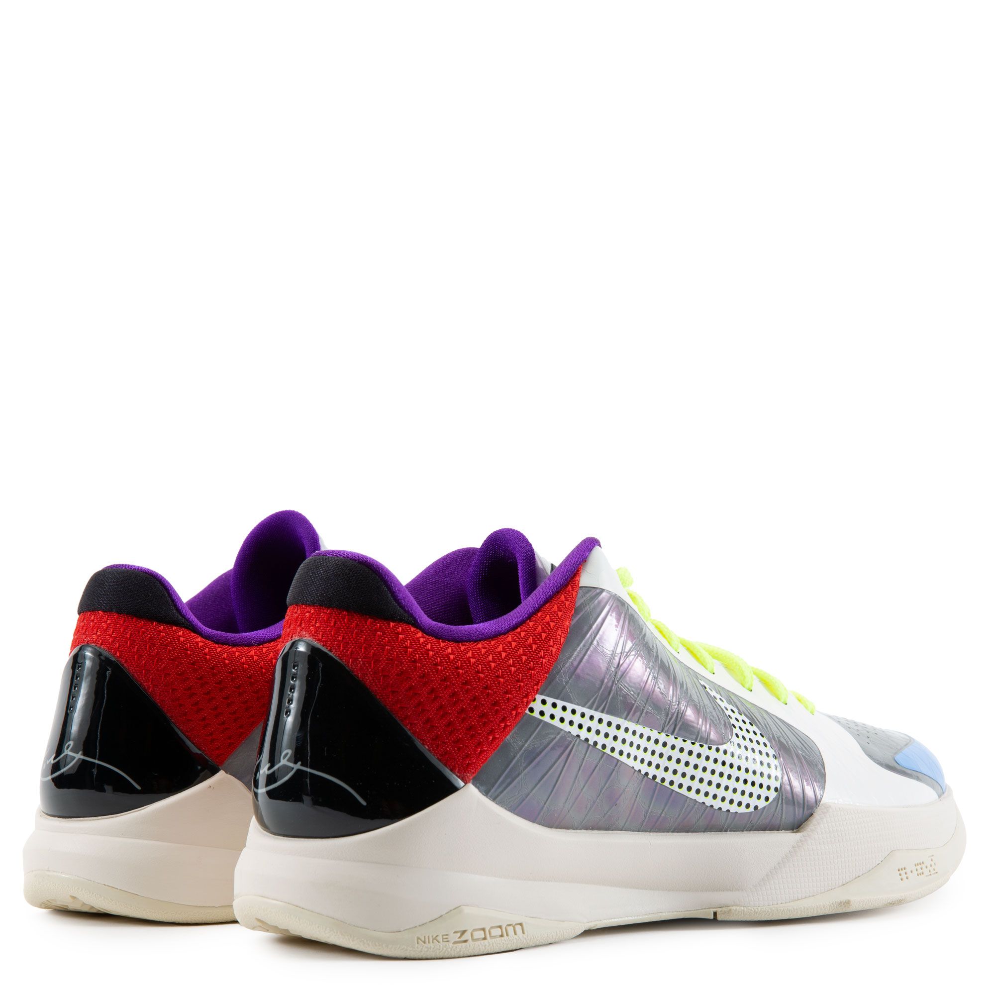 kobe v protro uk