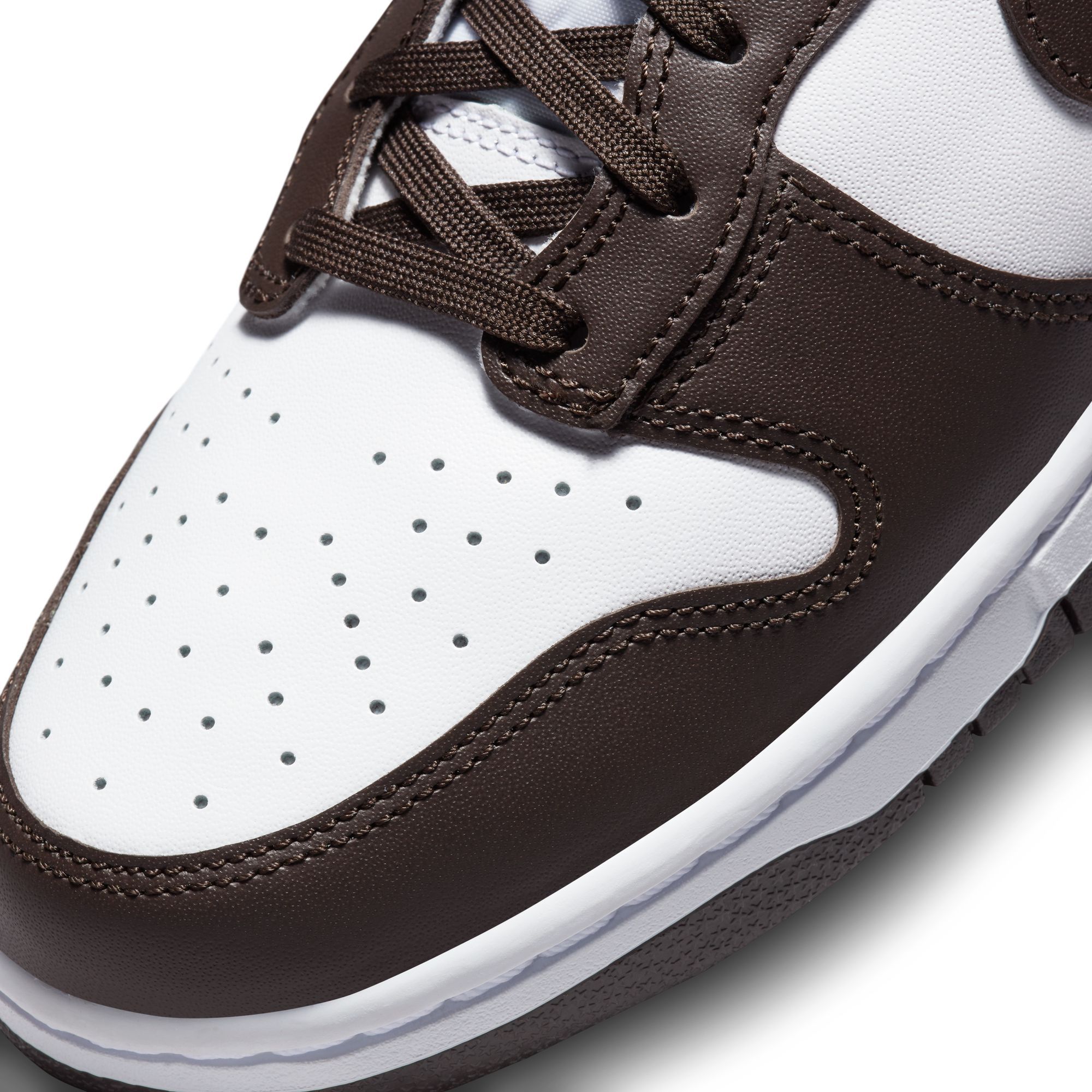 NIKE Dunk High Retro DV0829 100 - Shiekh
