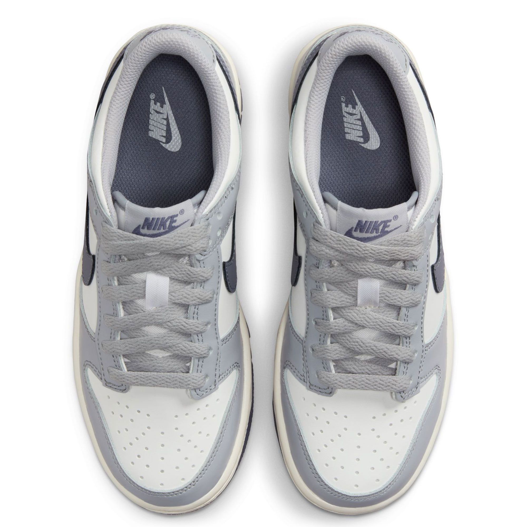 NIKE Grade School Dunk Low FB9109 101 - Shiekh