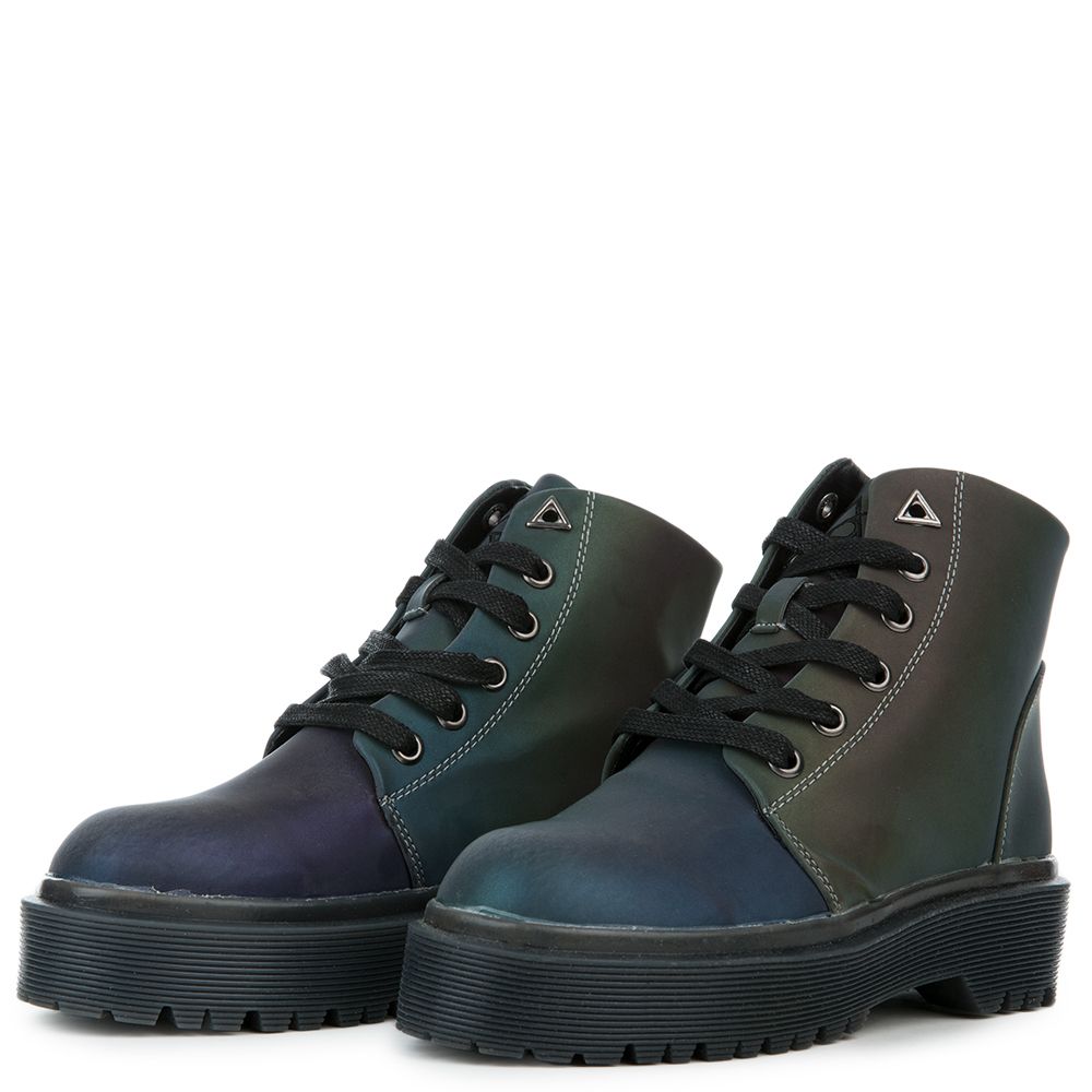 yru rainbow boots