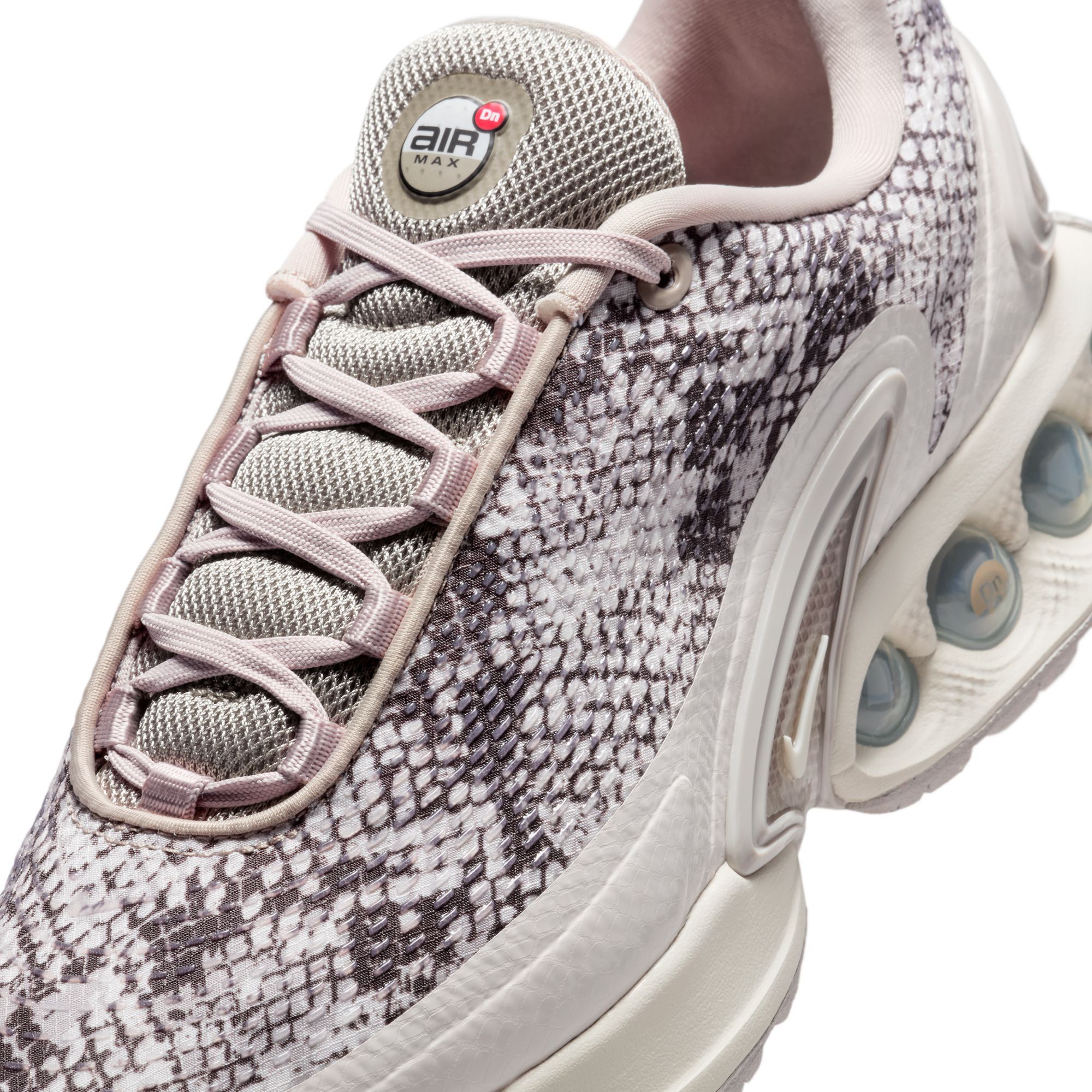 NIKE Women's Air Max Dn Premium HF5512 200 - Shiekh