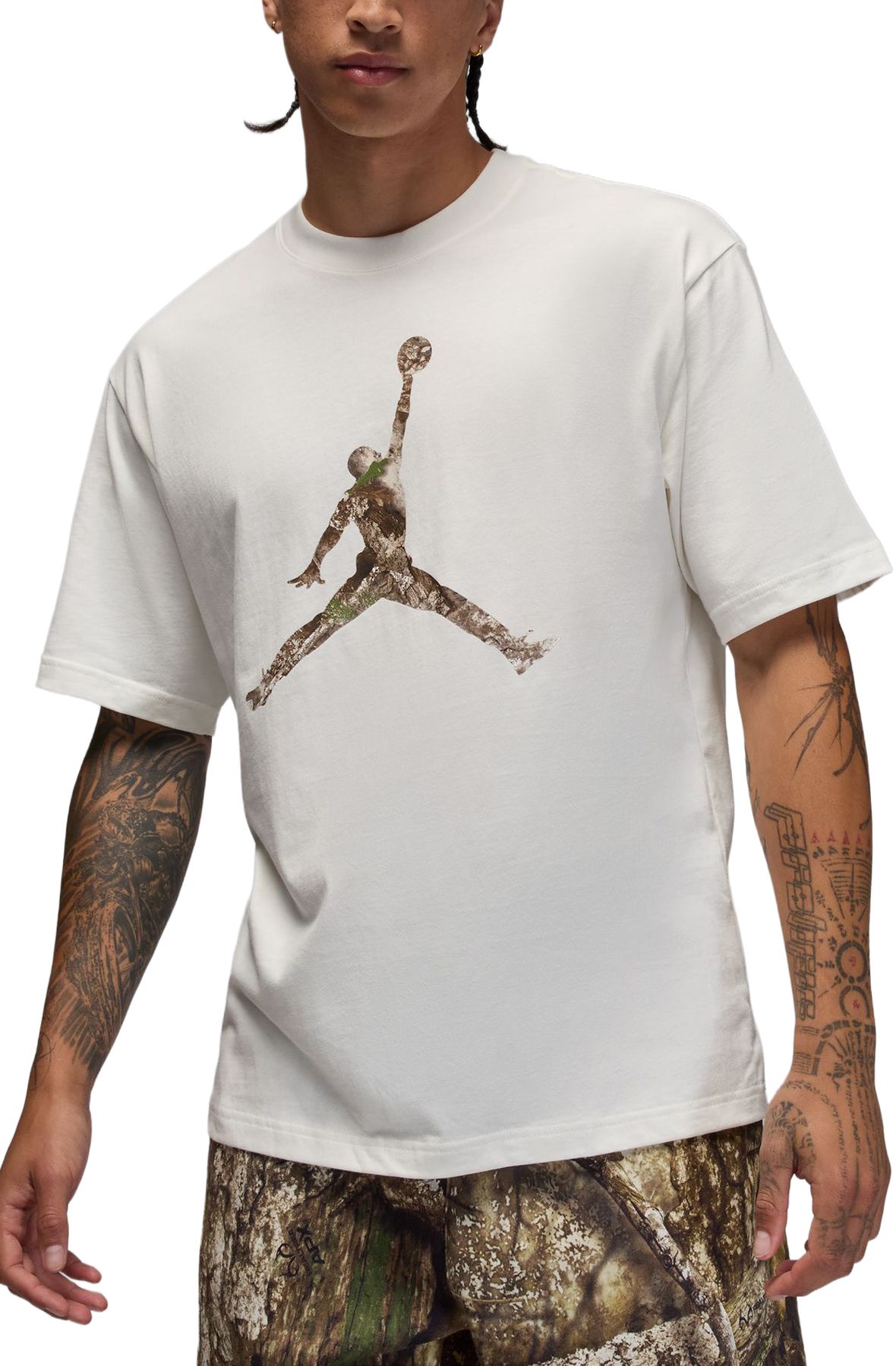 JORDAN Brooklyn Realtree Jumpman T-Shirt HQ9016 133 - Shiekh