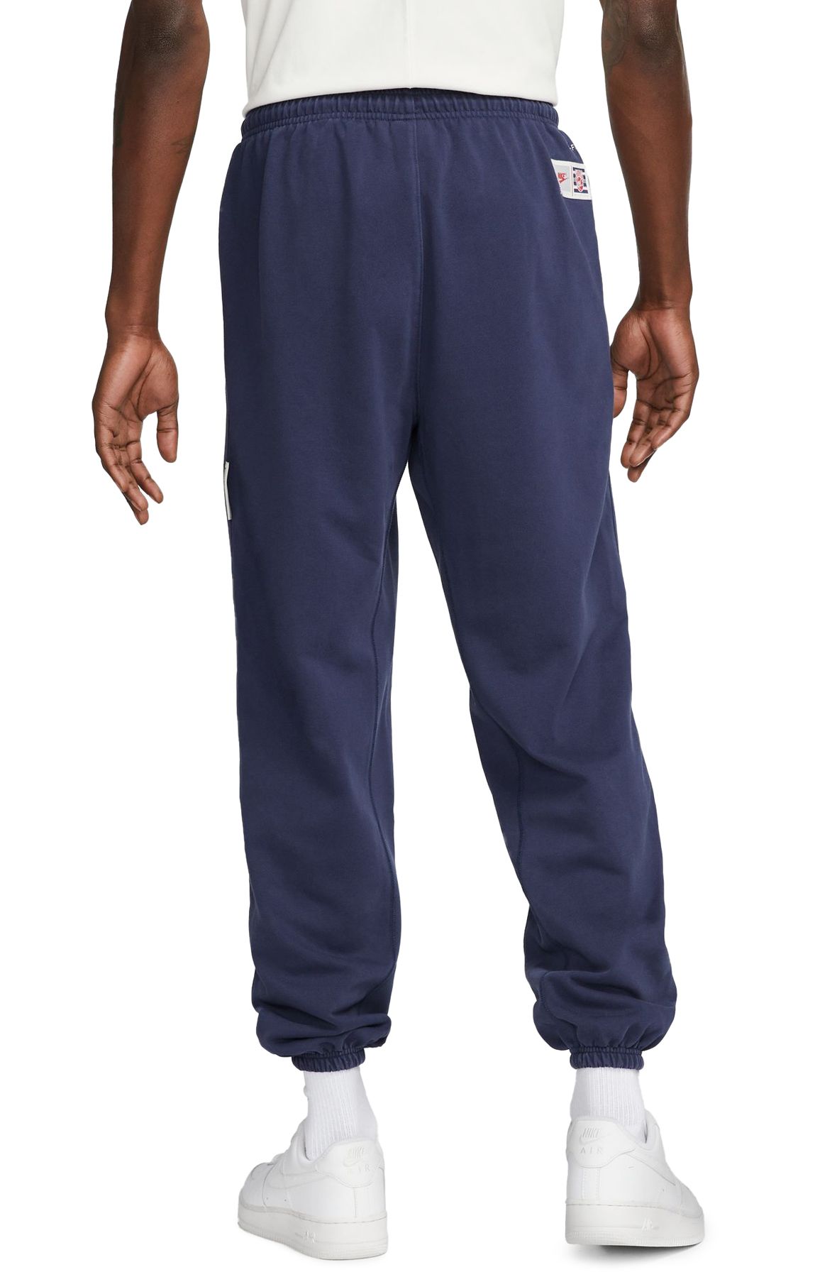 Nike Dri-FIT Standard Issue Men's Cuffed Basketball Pants. Nike