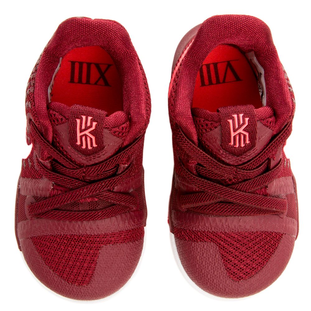 pink kyrie 3