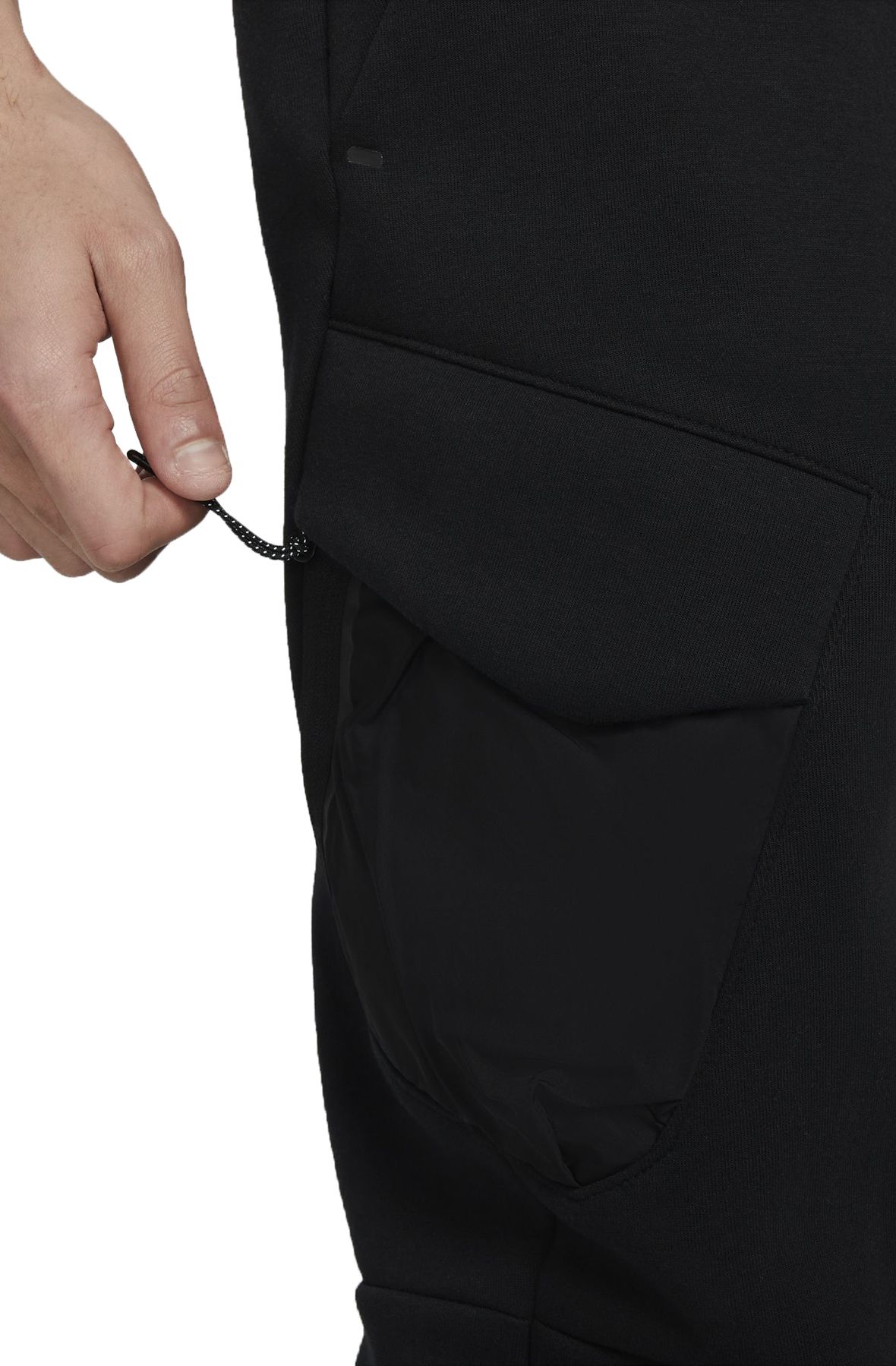 NIKE Sportswear Tech Fleece Utility Pants DM6453 010 - Shiekh