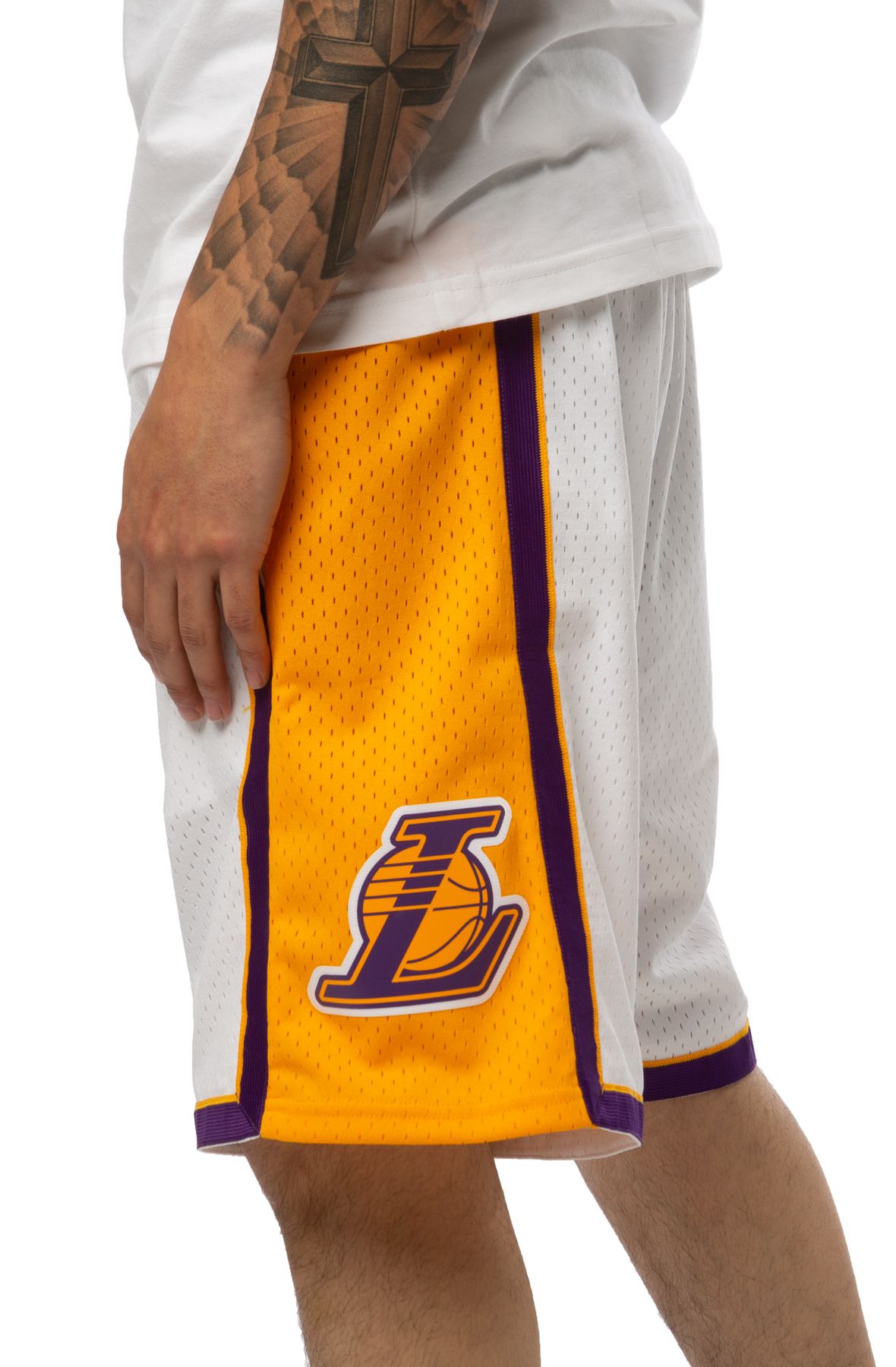 Los Angeles Lakers Mens Mitchell & Ness 2009-10 Swingman Shorts 75th S –  THE 4TH QUARTER