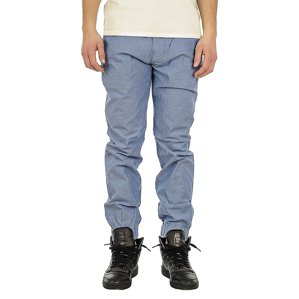 LEVI S Men s Chino Jogger Pants 19495 0001 Shiekh