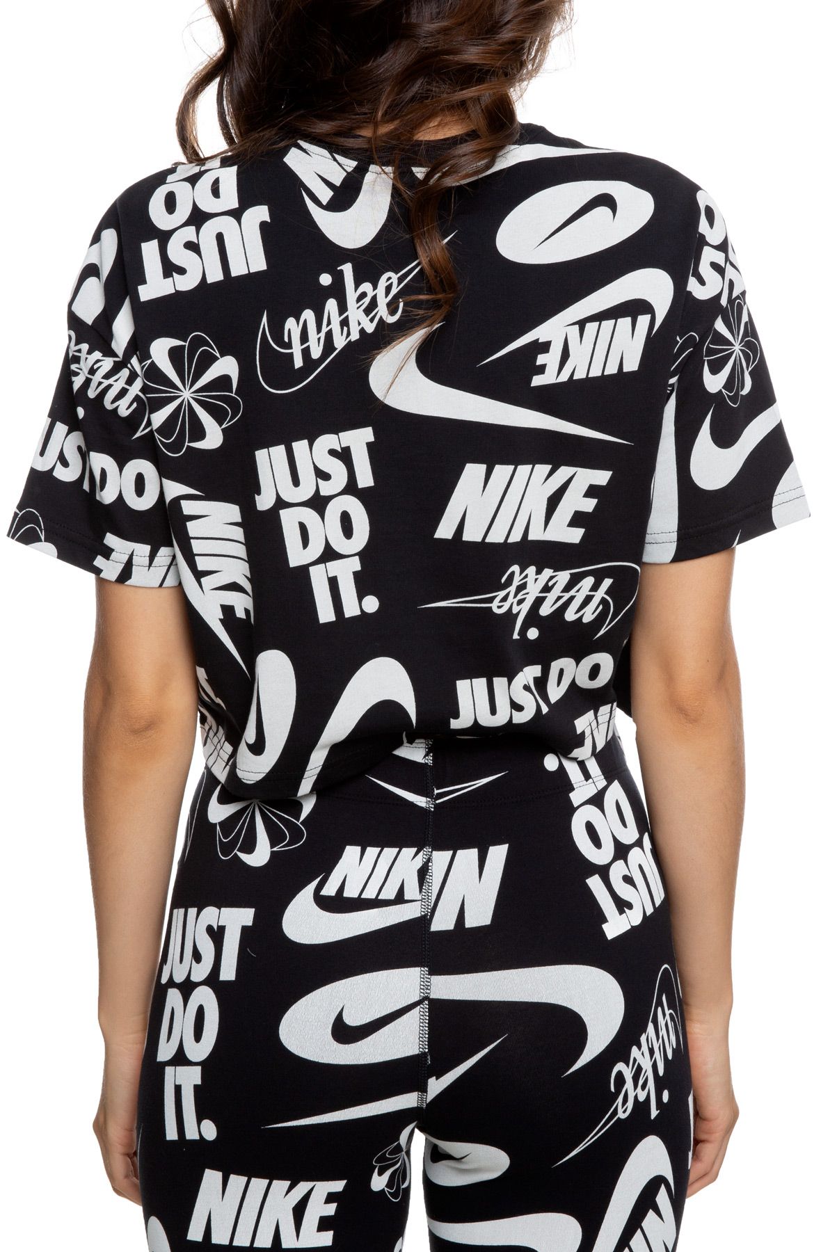 nike sportswear essential crop tee