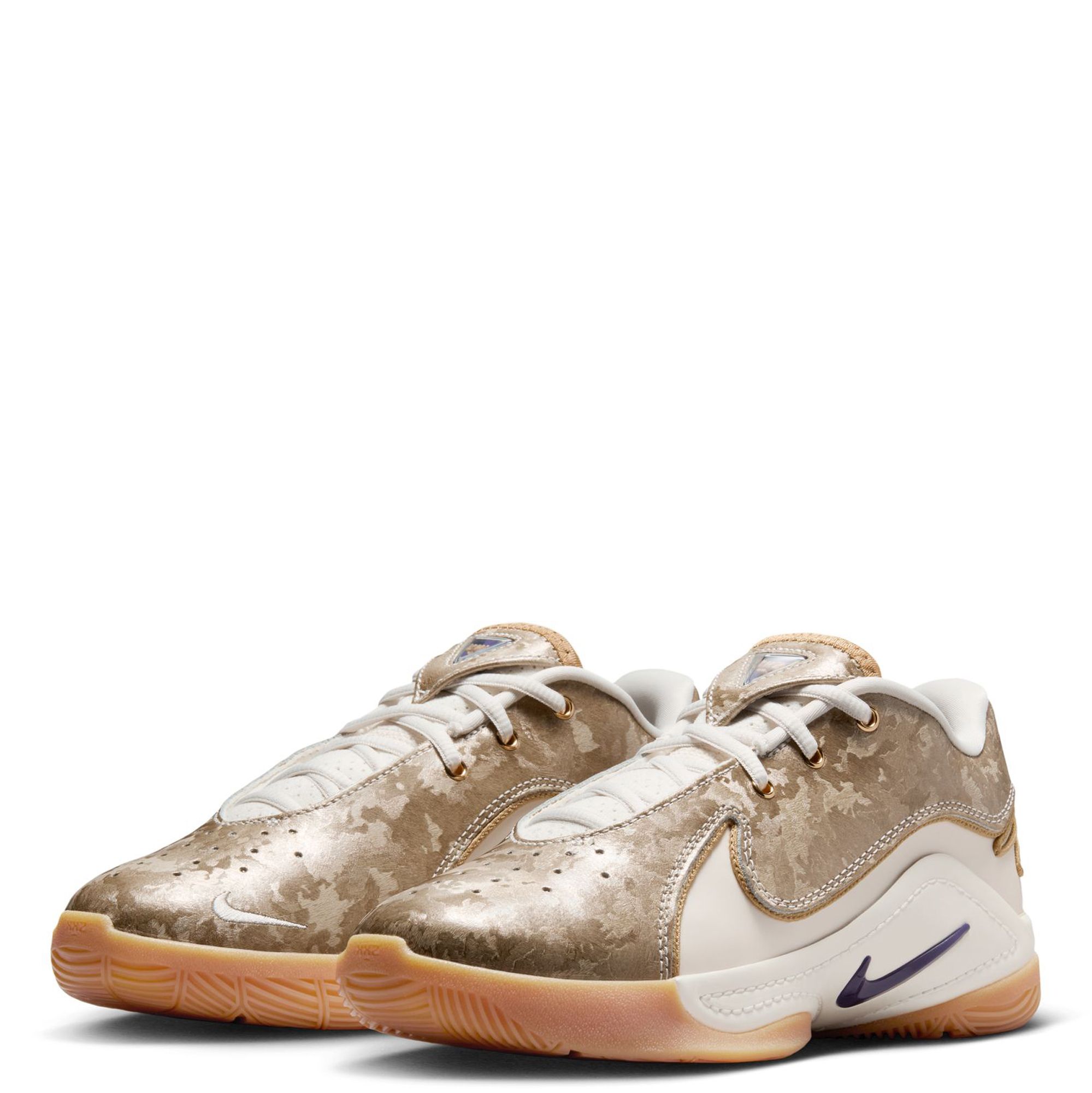 NIKE Grade School LeBron XXII FZ7308 100 - Shiekh