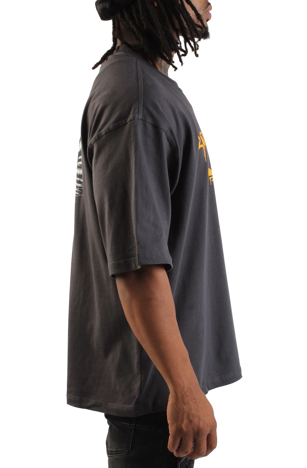 ADIDAS LA Grafitti T-Shirt KR4460 - Shiekh