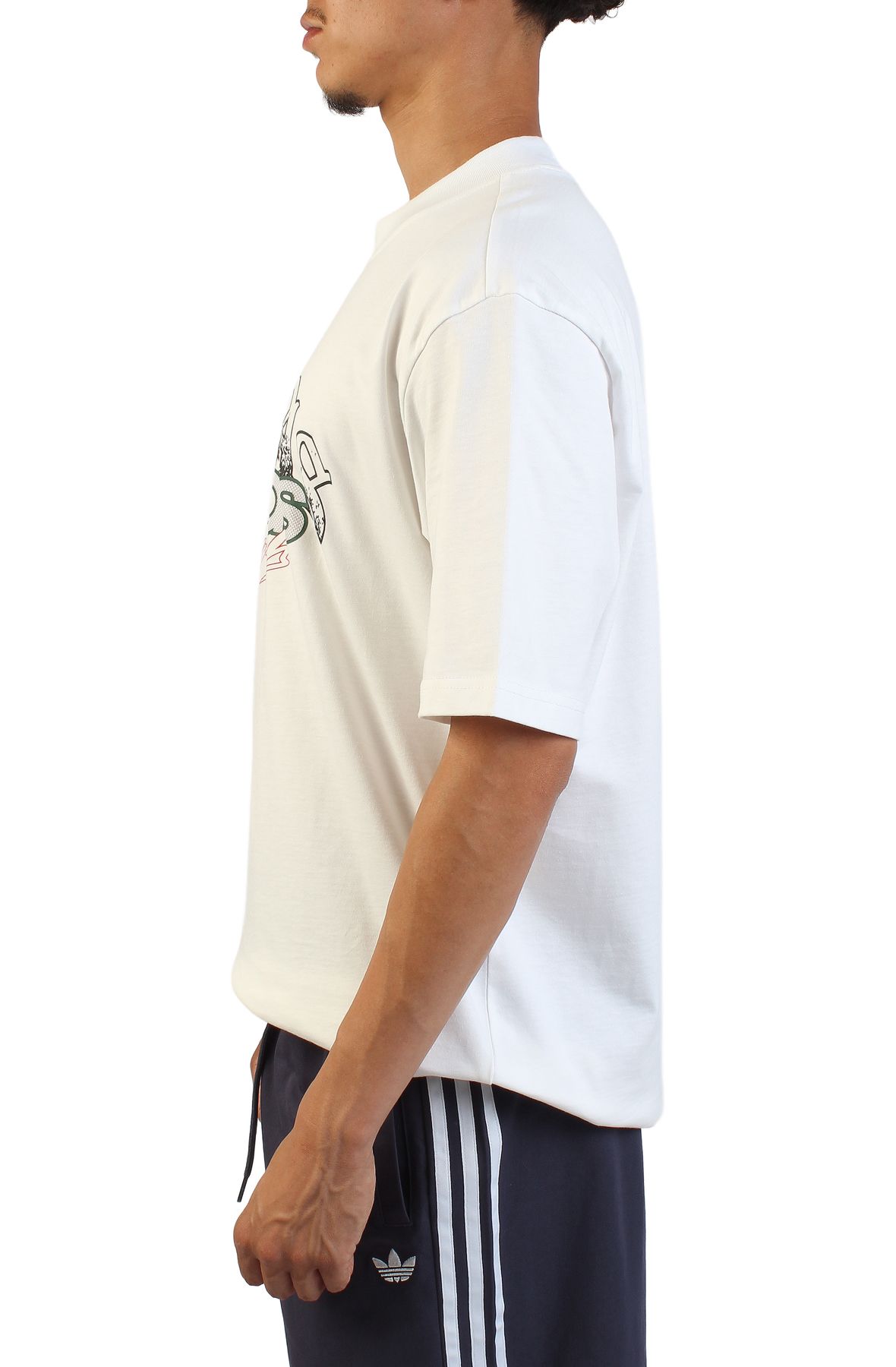 ADIDAS GFX T-Shirt KE0136 - Shiekh