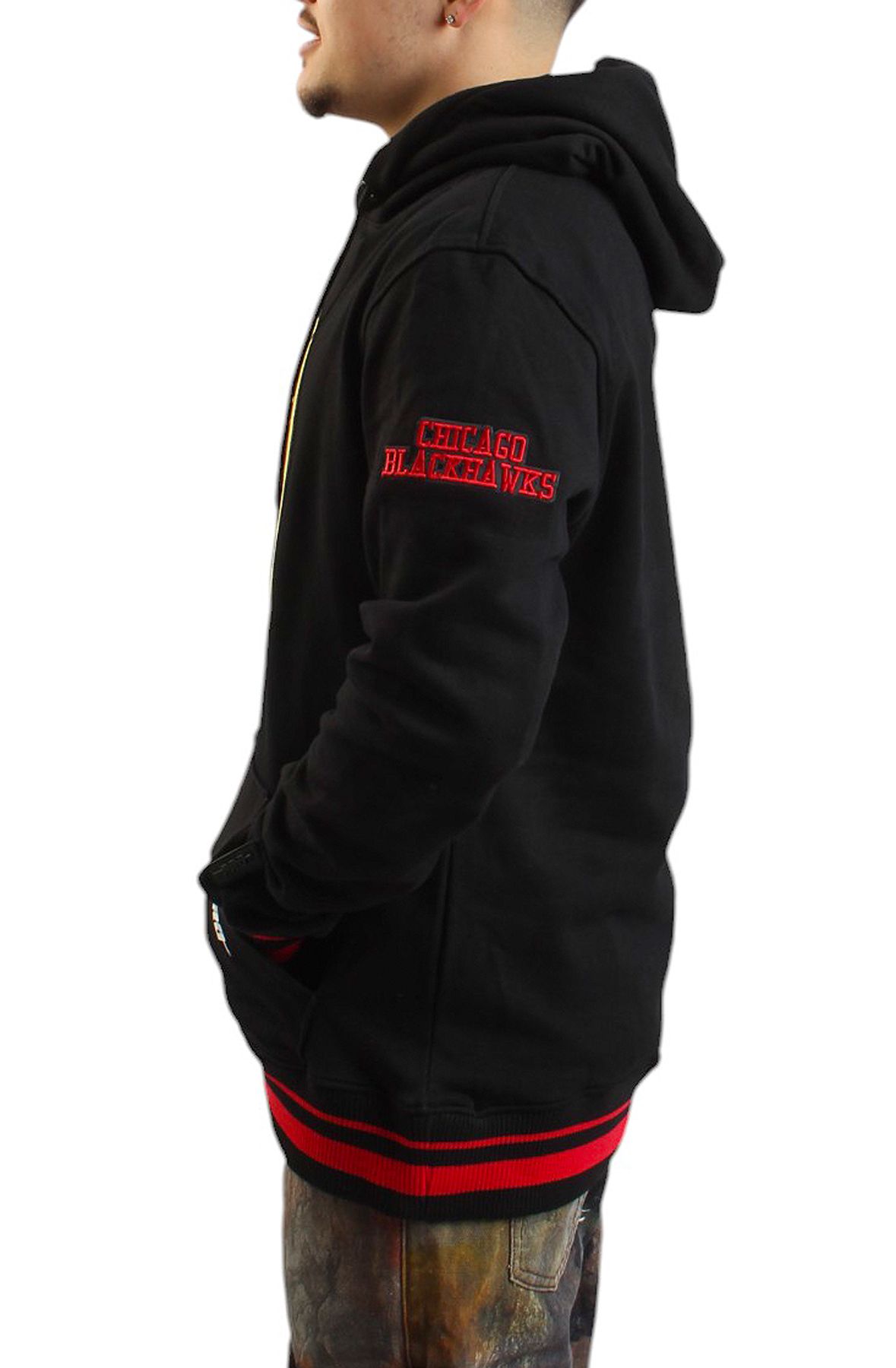 Hat Trick Crop Black Hawks Hoodies