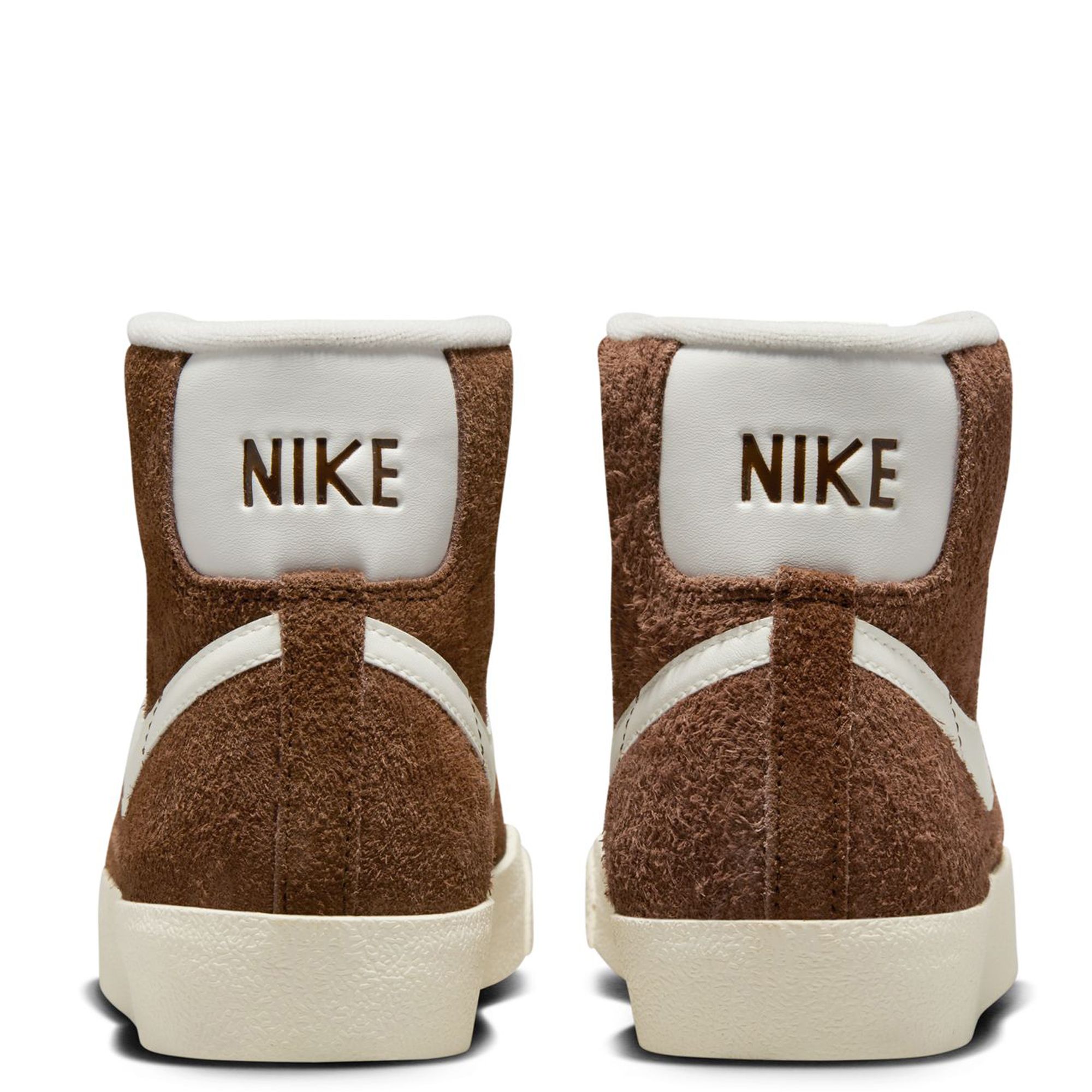 NIKE Blazer Mid  display picture 2