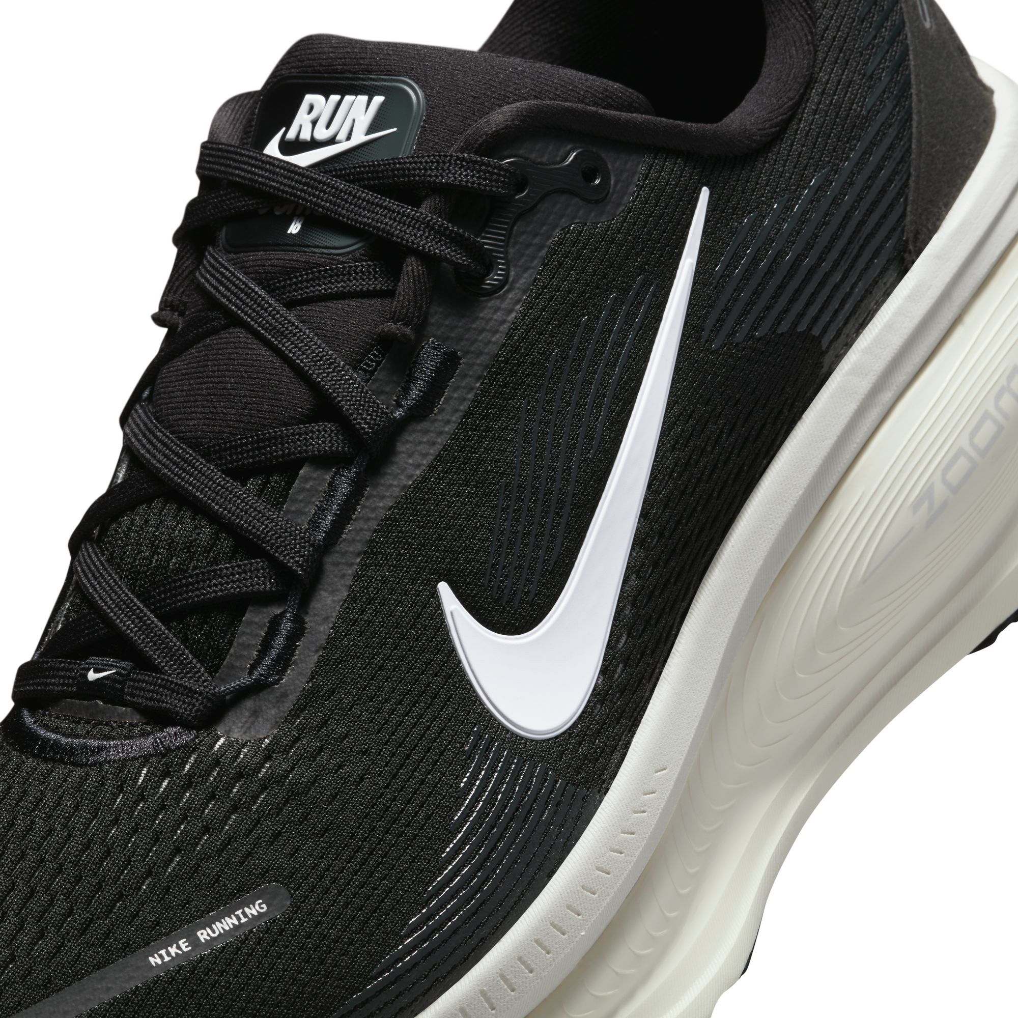 Nike Vomero 18 Running Shoes Men\'s Size 11 Black/White HM6803-007 Damage Box Running shoes Nike Vomero 18 | Foot-Store main image 2