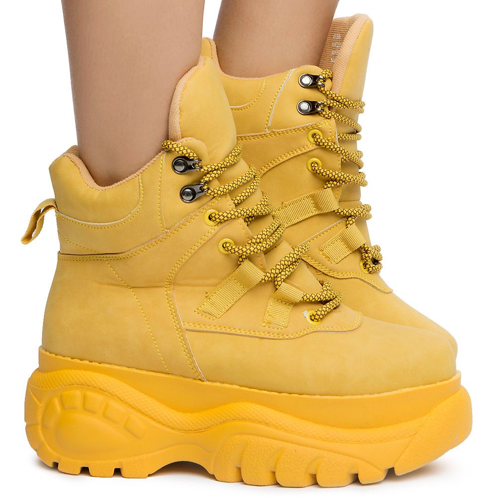 CAPE ROBBIN 90S-Rocker Sneaker 90S-ROCKER-TAN Shiekh