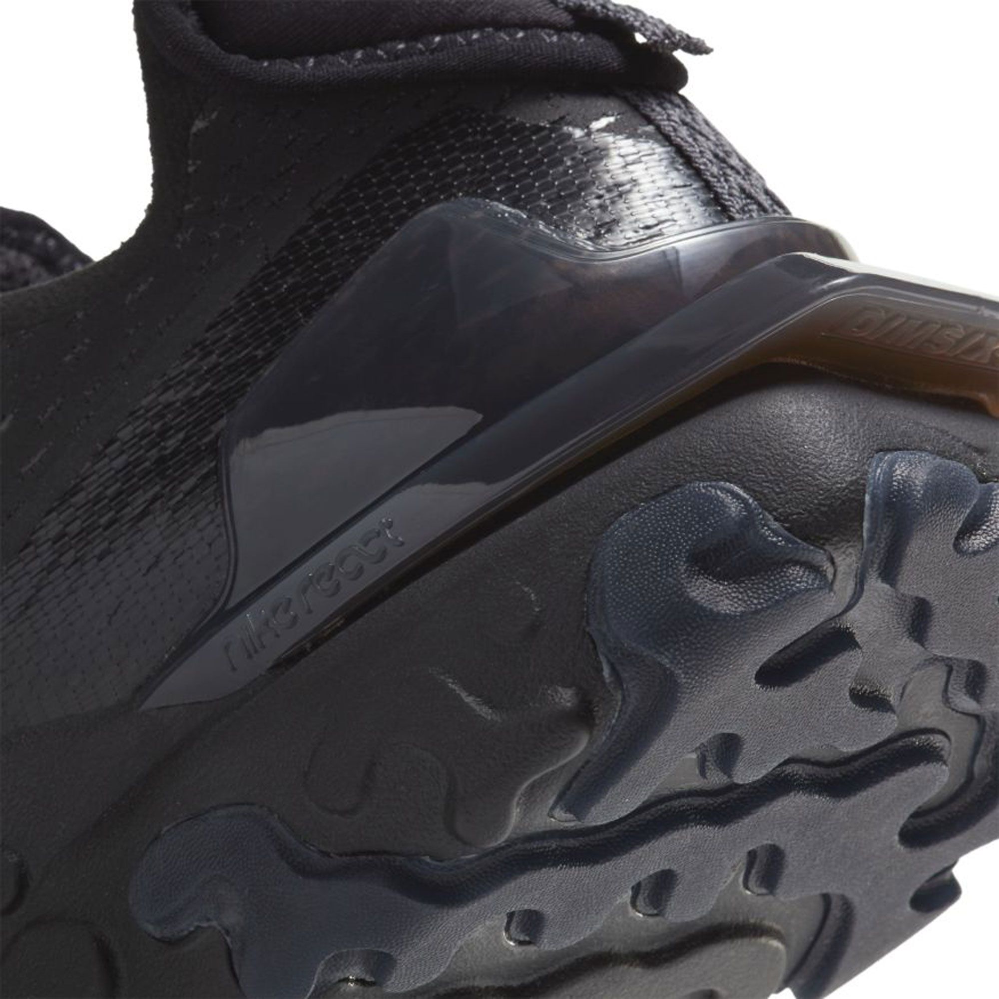 vision react black
