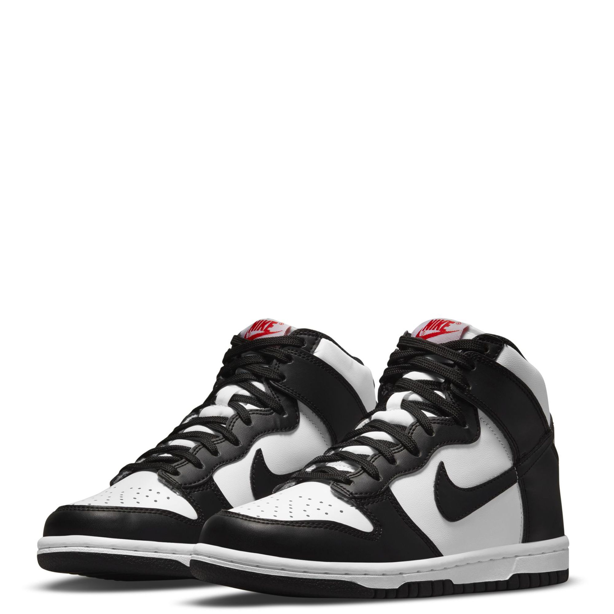 Sneakers Release – Nike Dunk High “Panda”  White/Black/University Red Grade