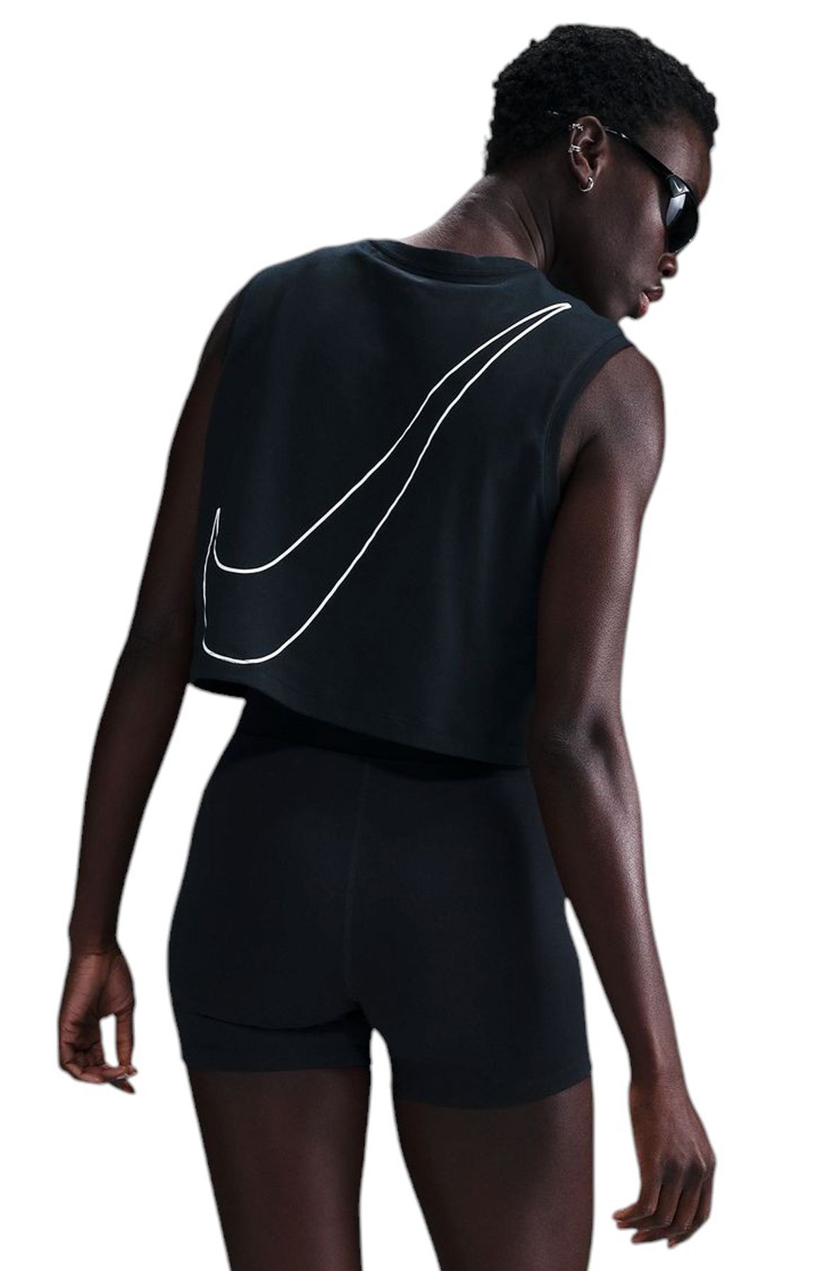 NIKE Sportswear Club Sleeveless Cropped Graphic T-Shirt
