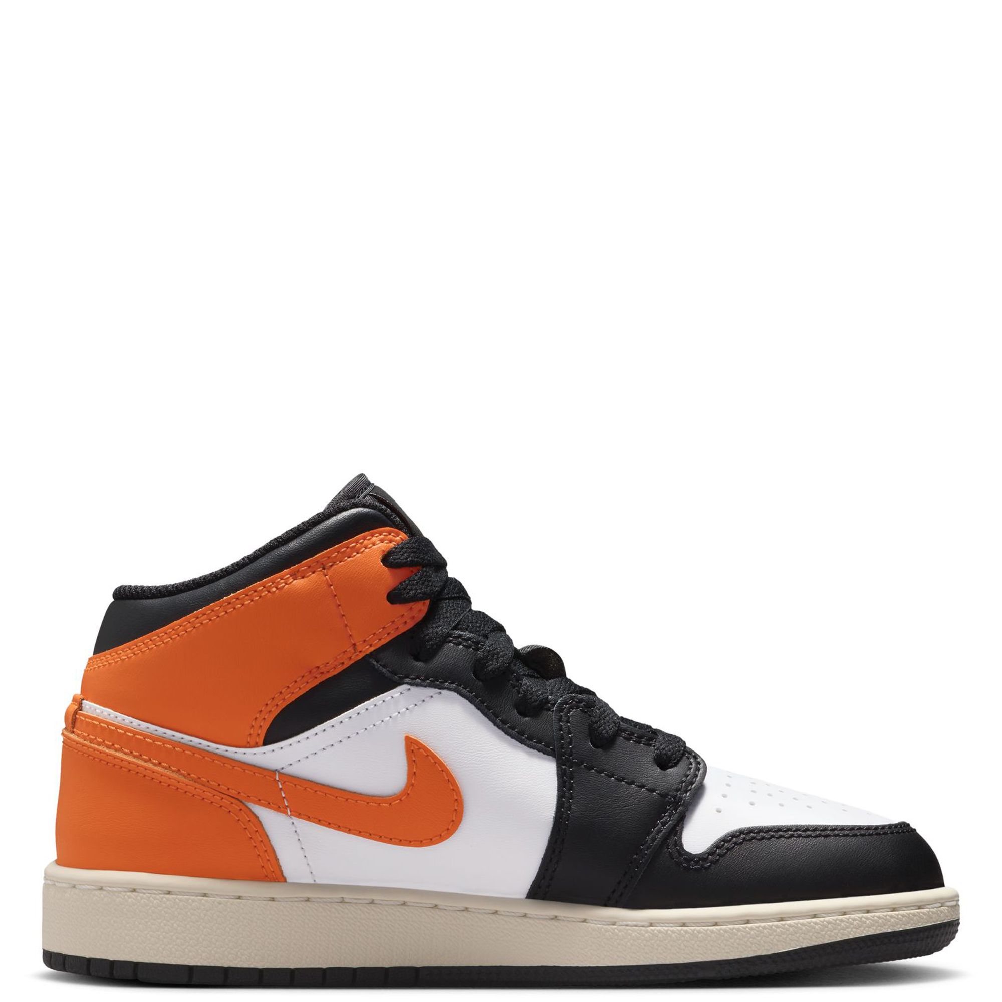 国内配送 NIKE AIR JORDAN 1 MID STARFISH/WHITE-SAIL-BLACK JORDAN Grade-School Air 1 Mid DQ8423 801 - Shiekh
