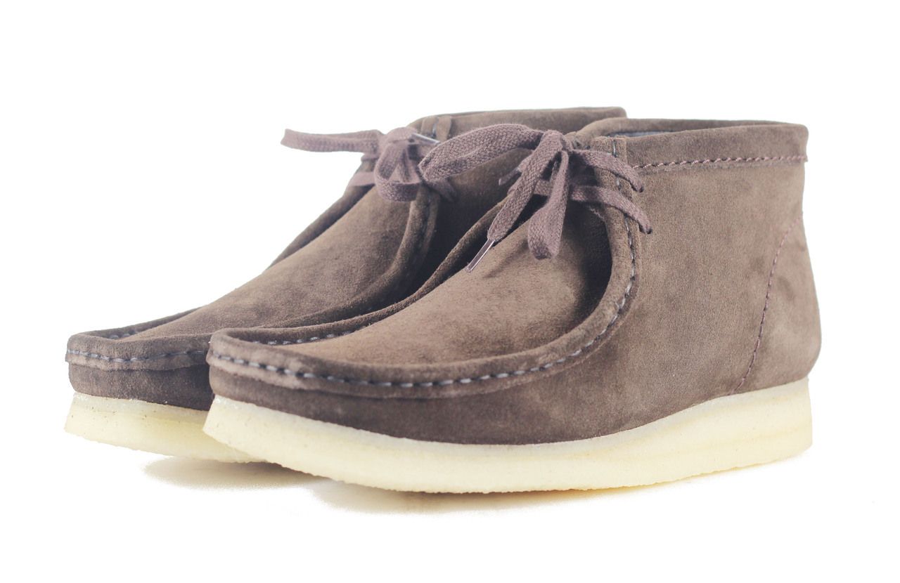 CLARKS Clarks for Men: Wallabee Boot Dark Suede 26103658 - Shiekh