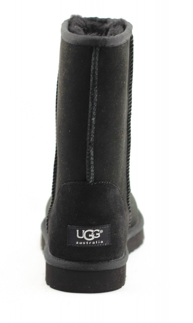 UGG Australia for Men: Classic Mens Short Boots 5800 BLK - Shiekh