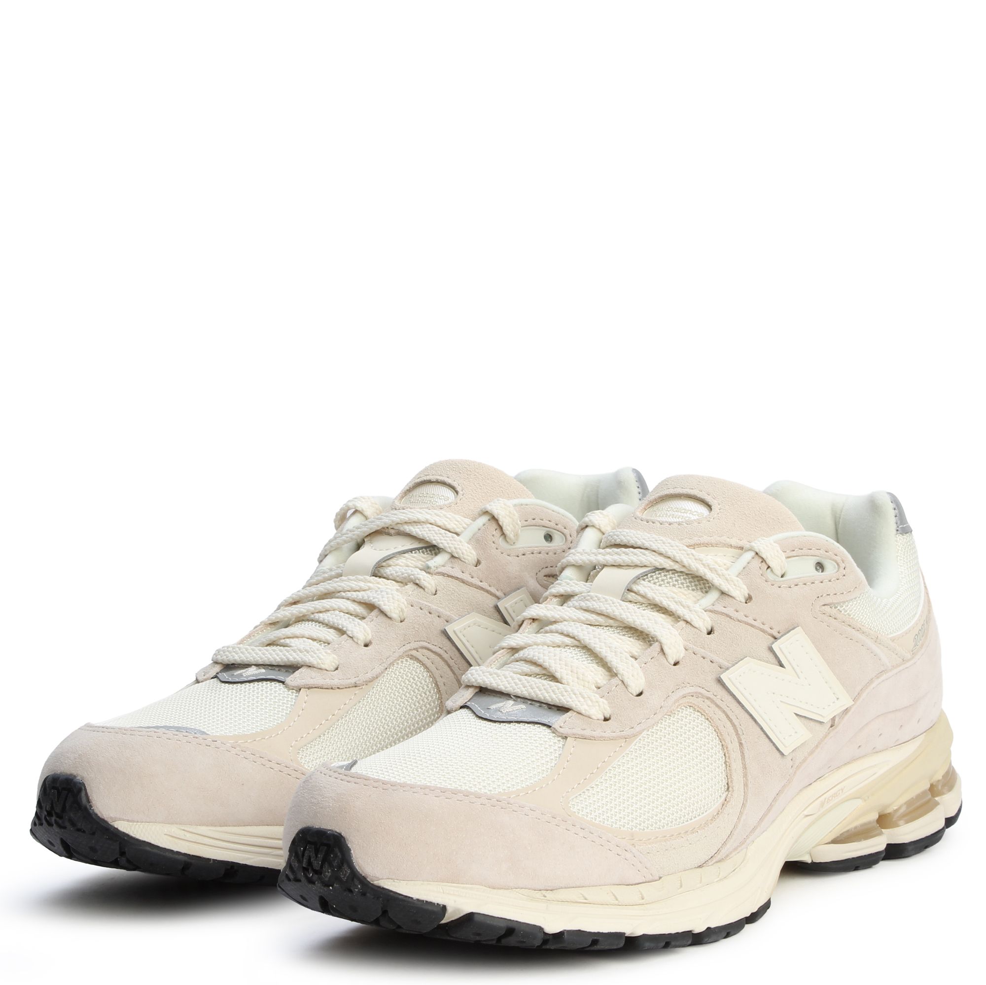 NEW BALANCE 2002R M2002RCC - Shiekh