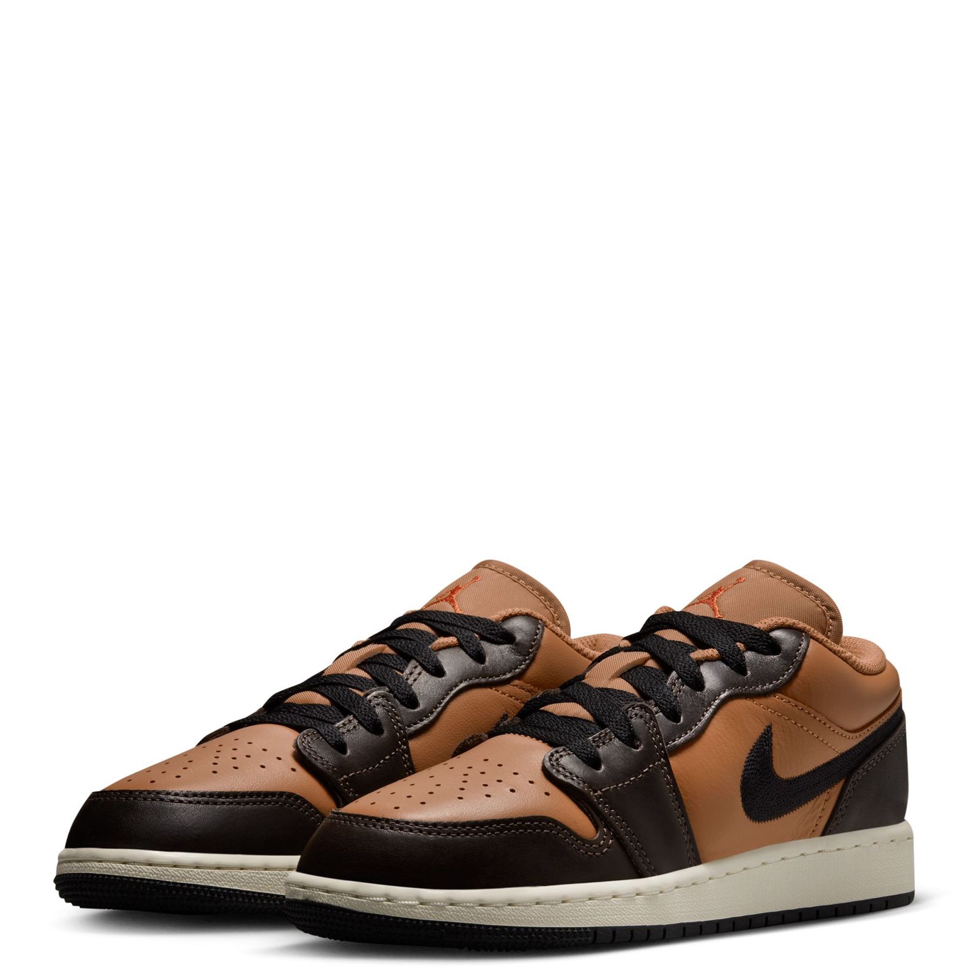 JORDAN Grade School Air 1 Low SE HQ3604 201 - Shiekh