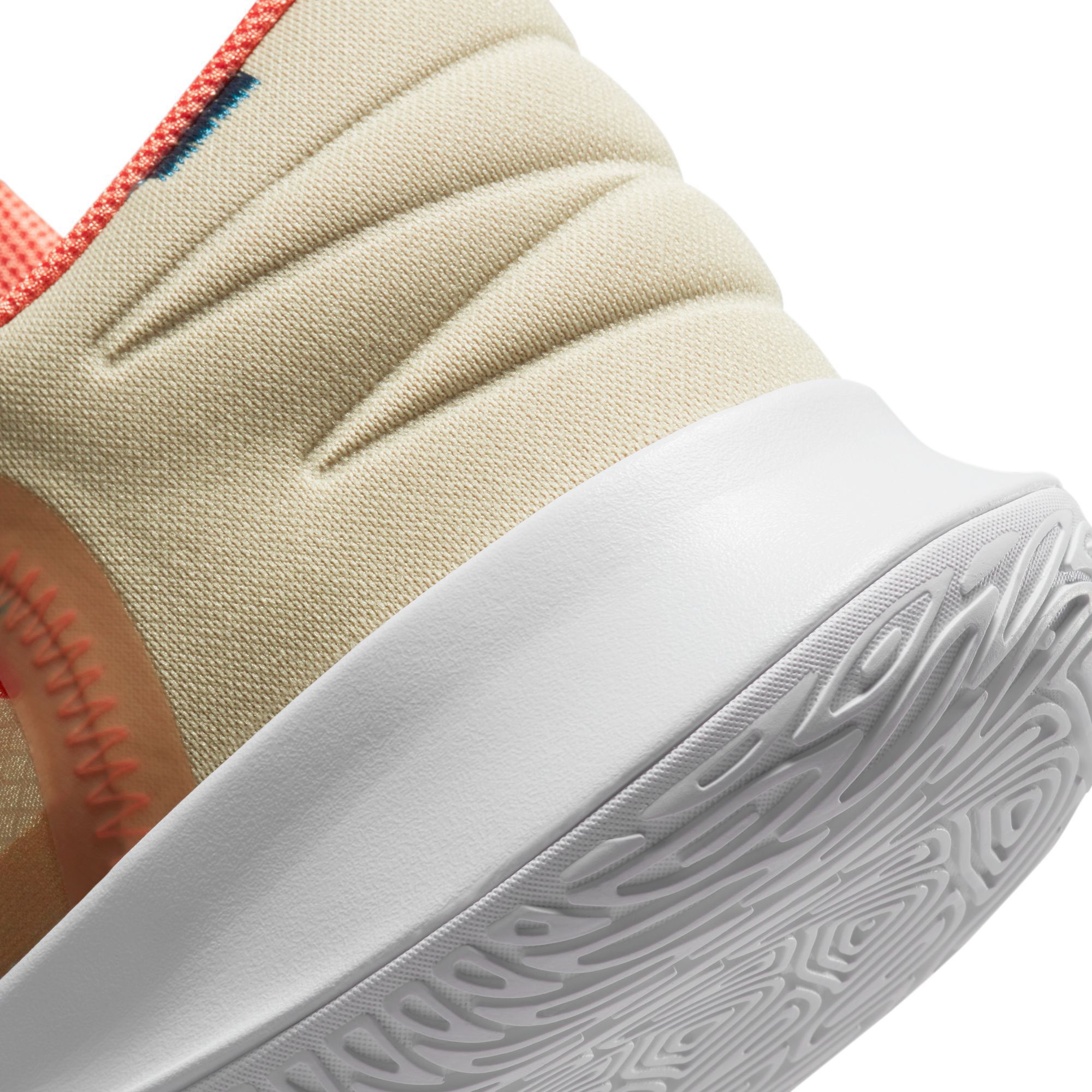 kyrie flytrap 7