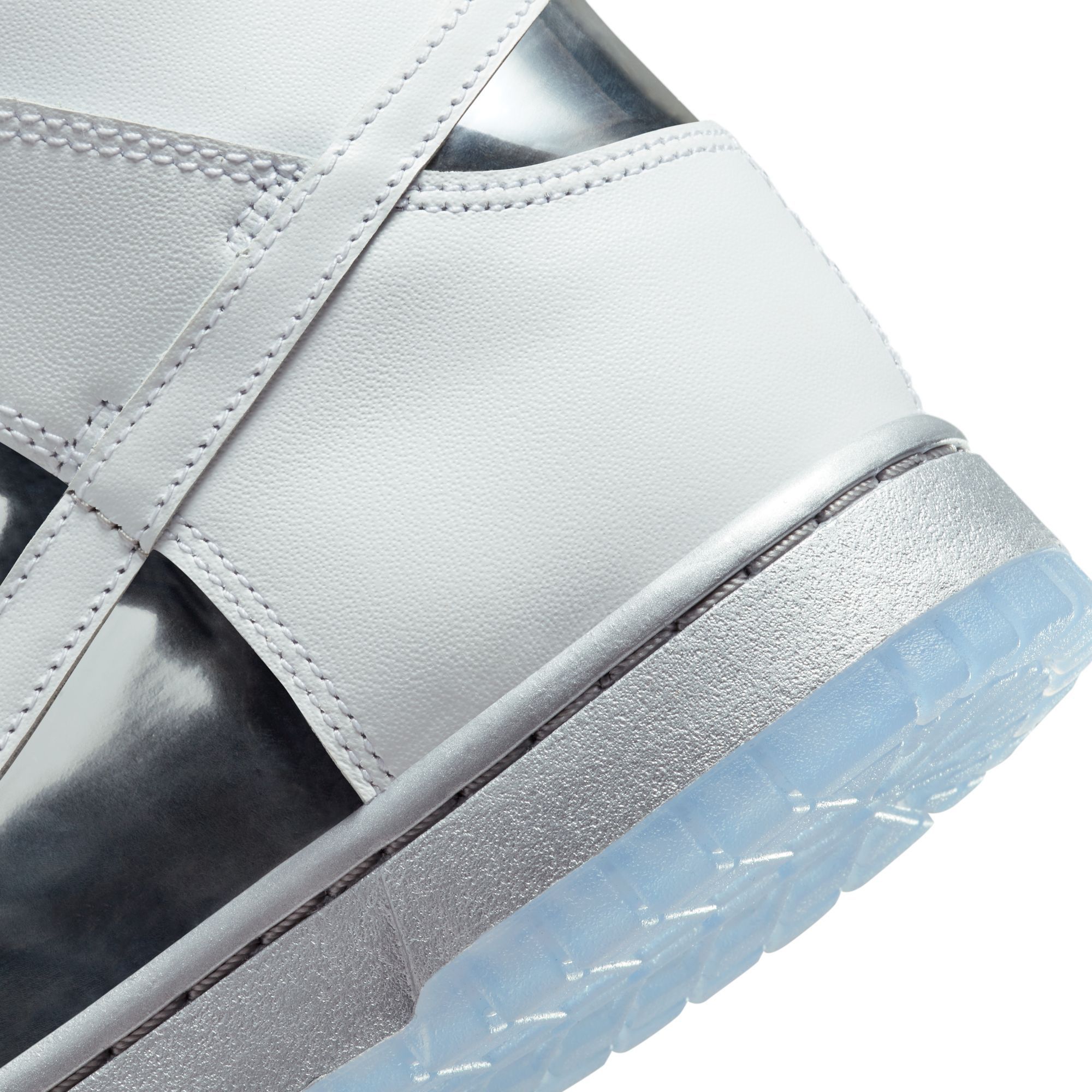 Nike Dunk High SE Chrome Women's Shoes, White/Silver, Size: 9