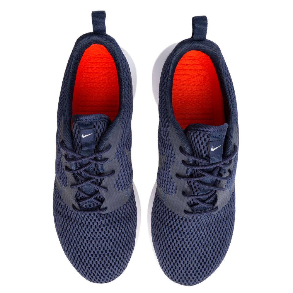 navy roshe one