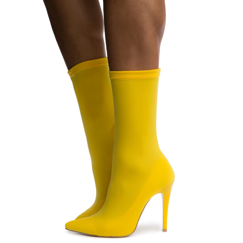 Women's Carreta Booties Yellow
