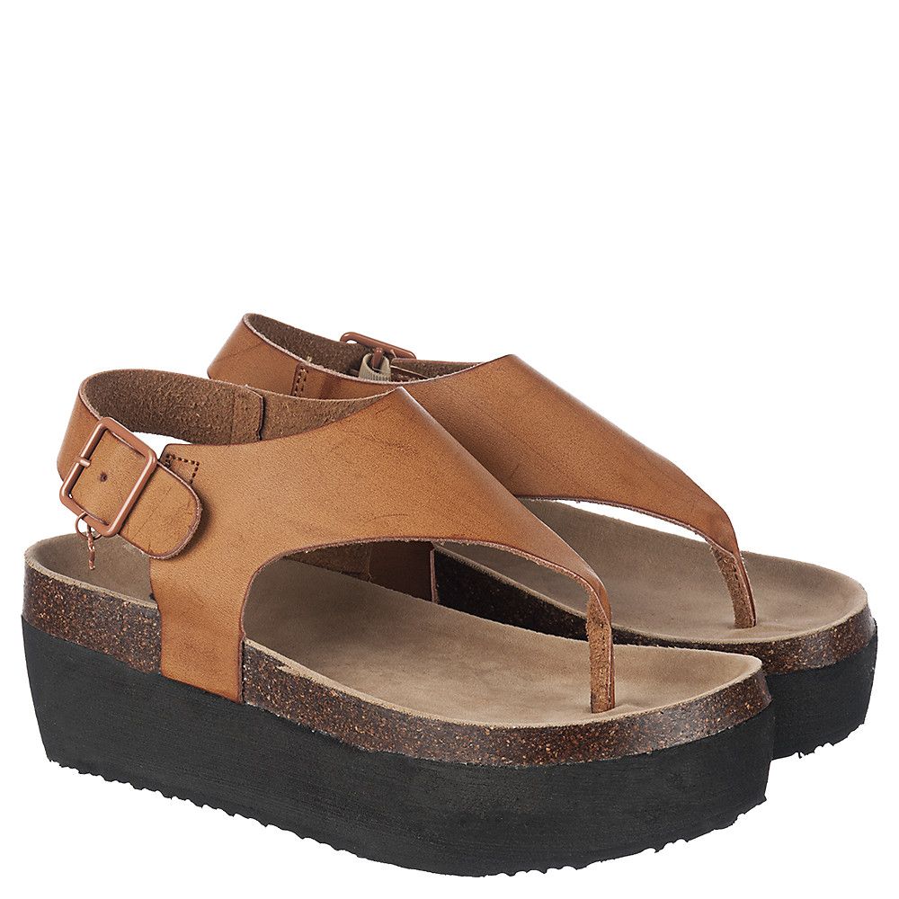 tan thong sandals