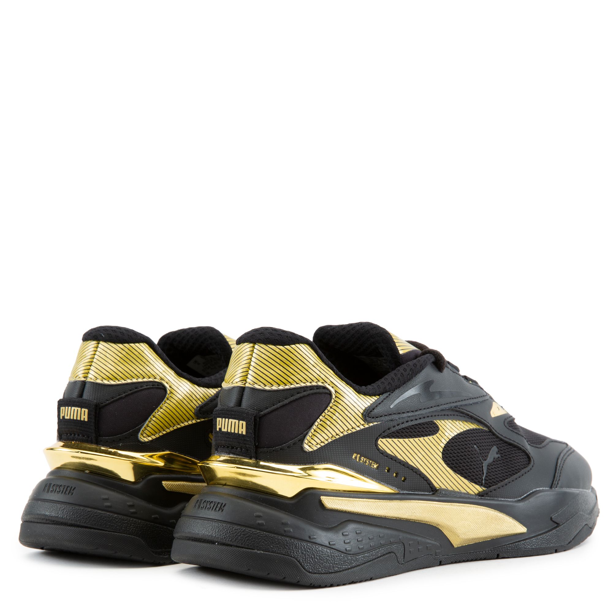 Black and gold pumas cheap noticias