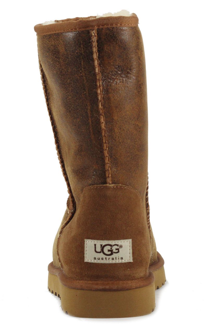 Ugg classic 2024 short bomber