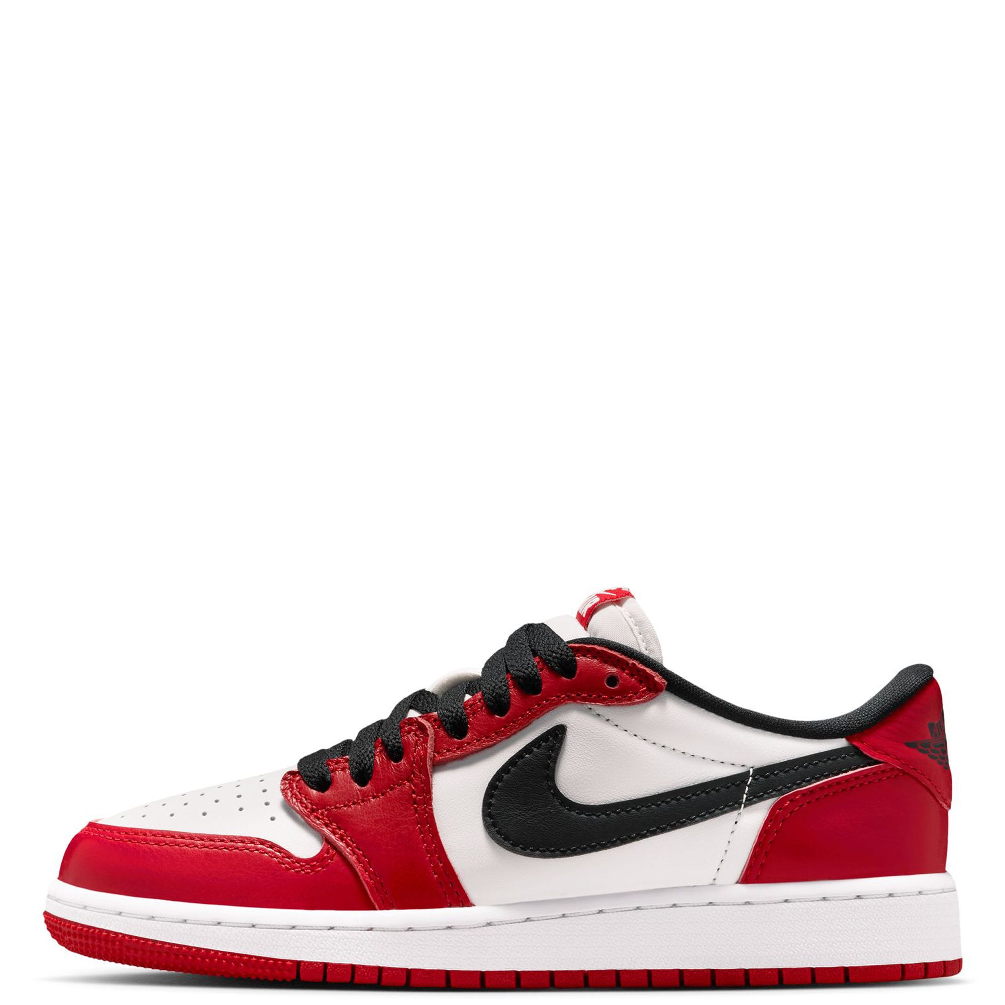 エア　ジョーダン 1 レトロLow Chicago JORDAN Grade-School Air 1 Retro Low Chicago HQ6999 600 - Shiekh