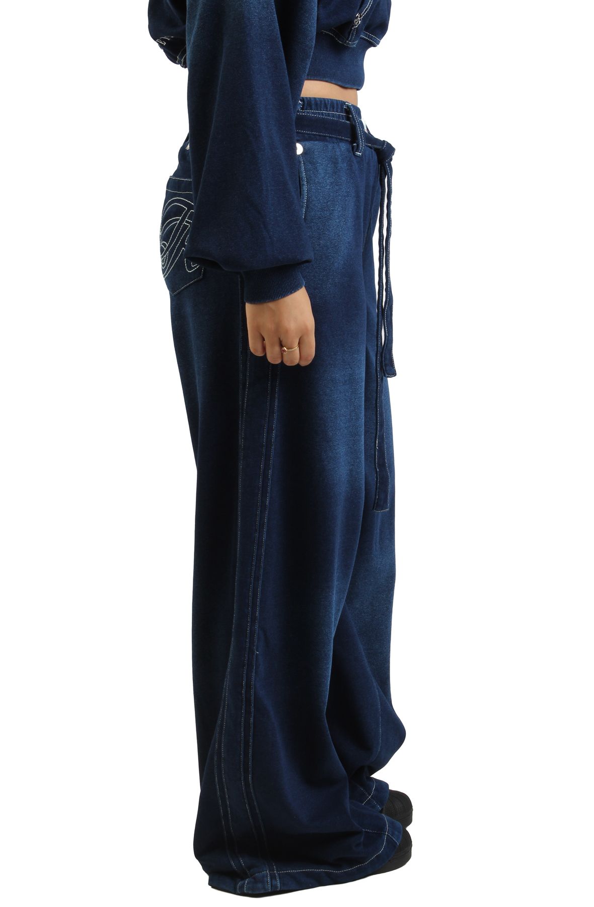 TRUE RELIGION Washed Barrel Sweatpant 210185C - Shiekh
