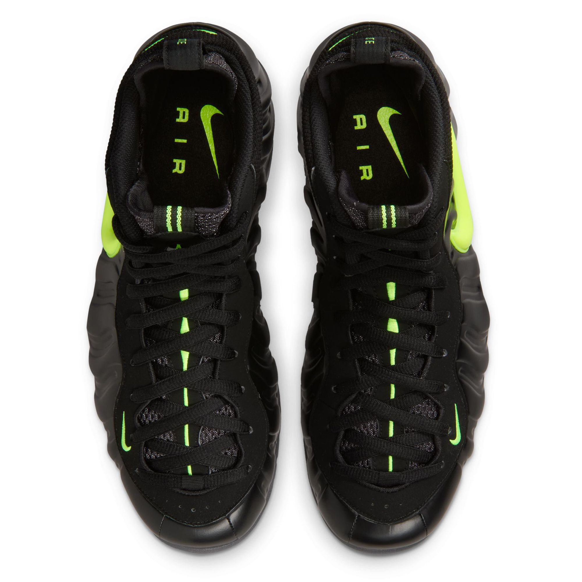 NIKE Air Foamposite Pro 
