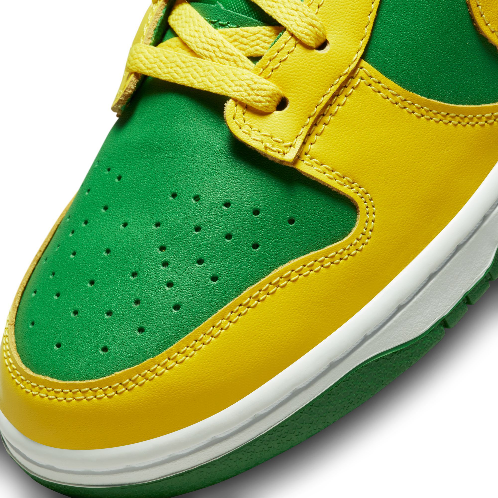 NIKE Dunk Low Retro DV0833 300 - Shiekh
