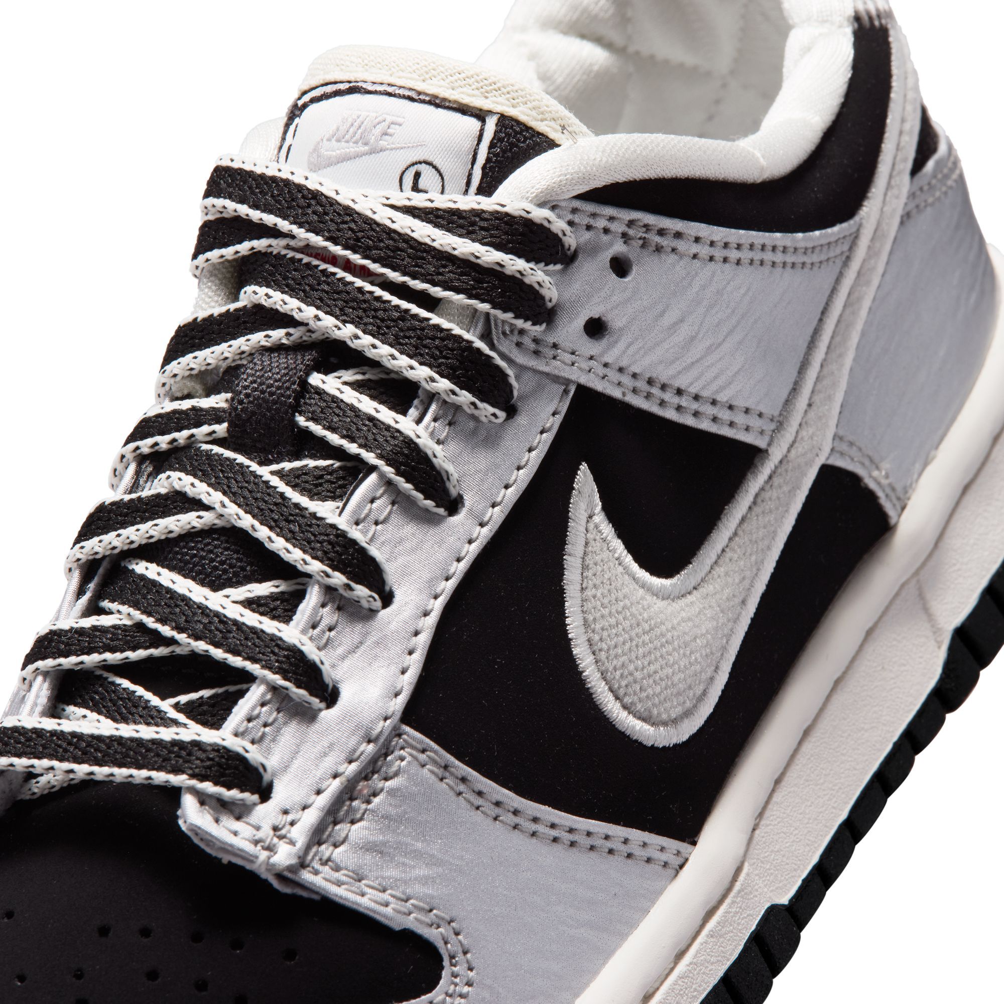NIKE Grade-School Dunk Low LV8 IV5971 001 - Shiekh