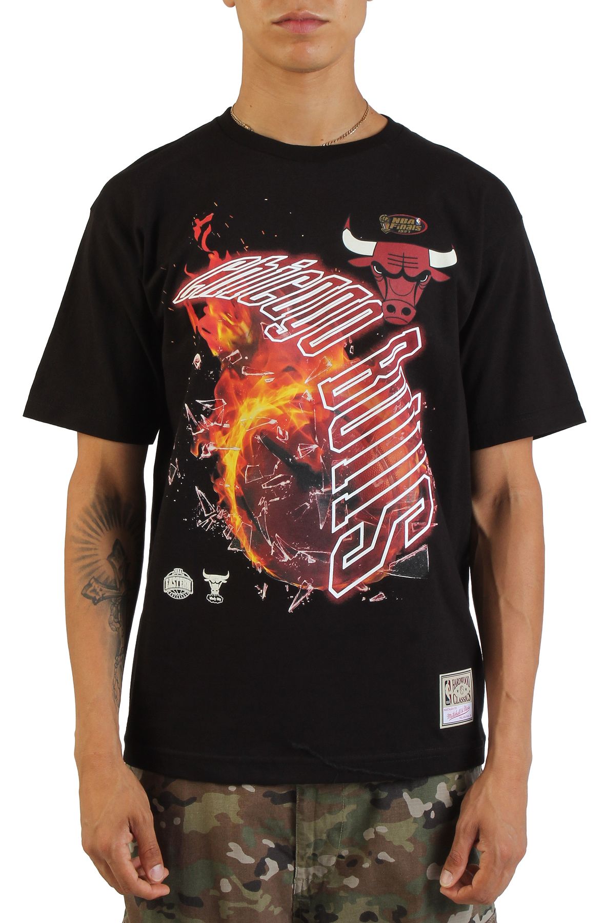 MITCHELL AND NESS NBA Chicago Bulls Blaze T-Shirt TP12212-CBUBLCK