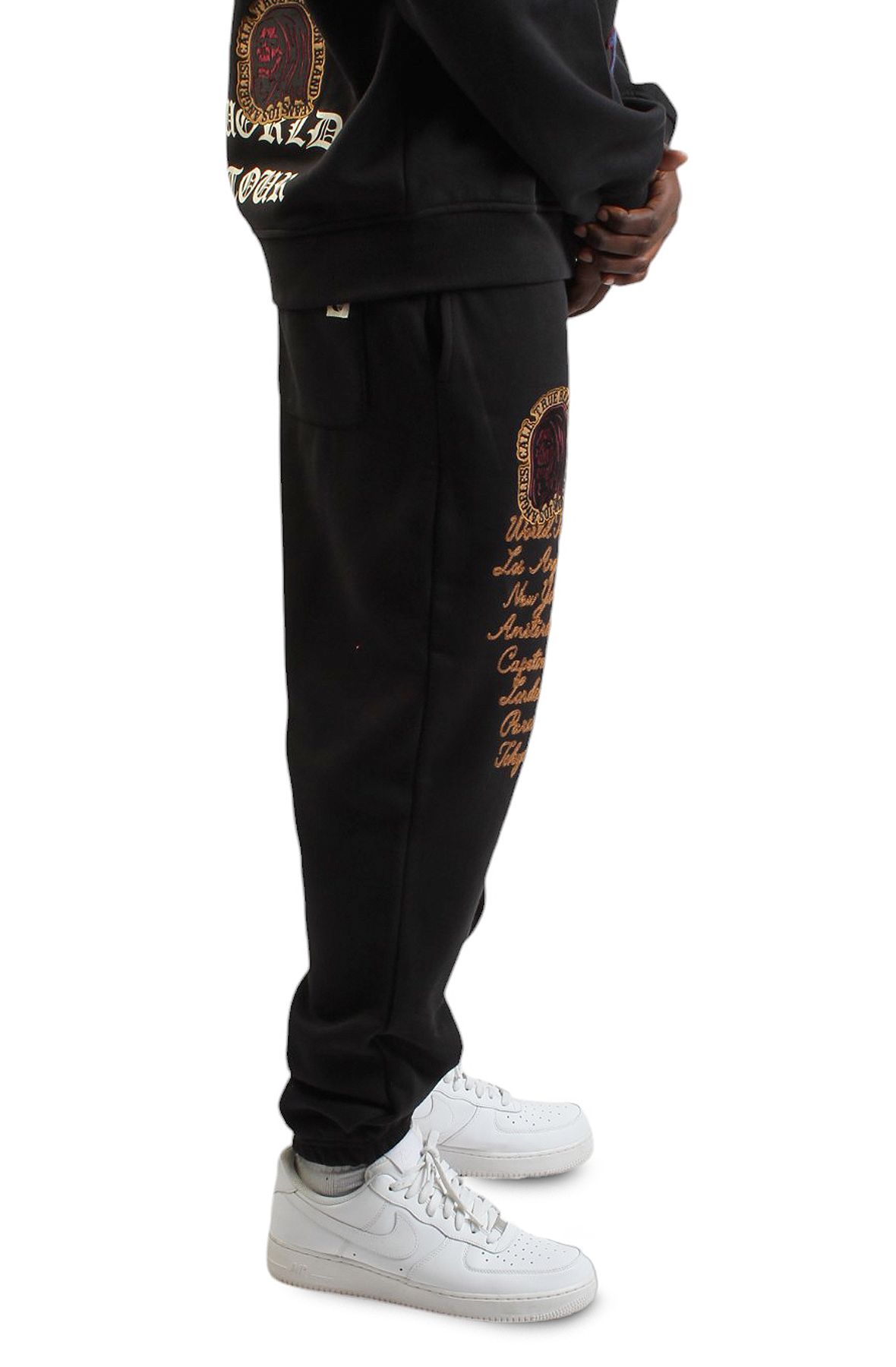 TRUE RELIGION Logo Patch Embroidery Jogger 108645BLK - Shiekh