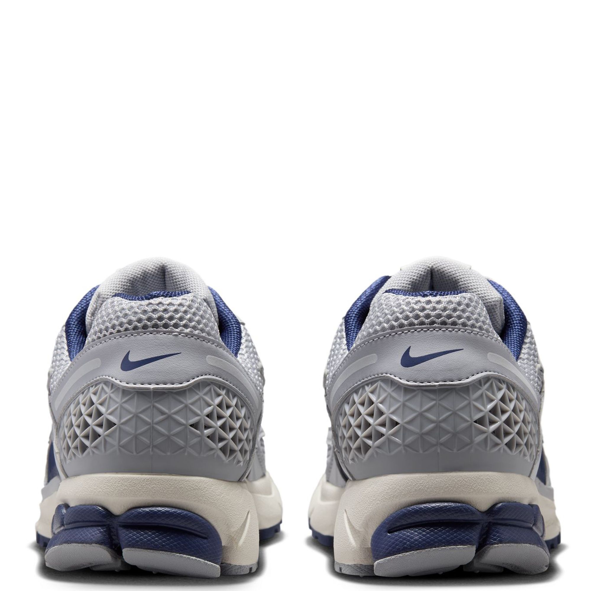 NIKE Zoom Vomero 5 FB9149 003 - Shiekh