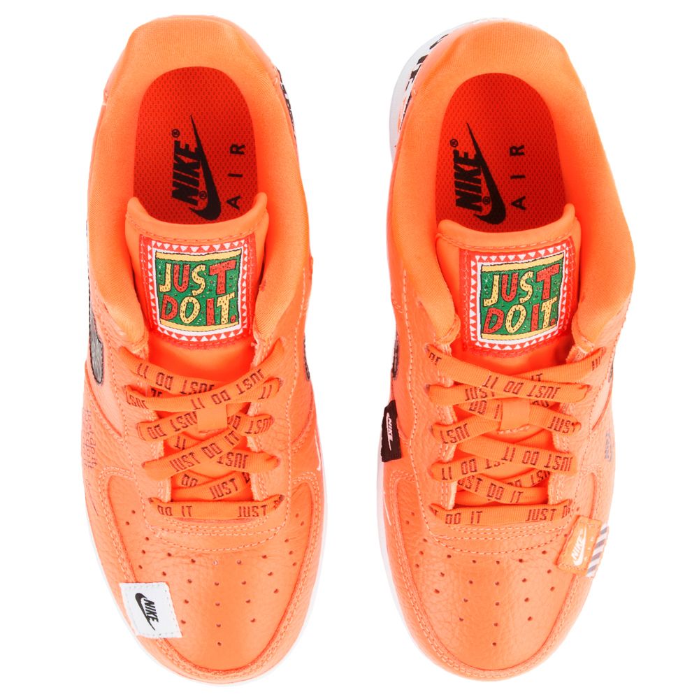 nike air force total sports price